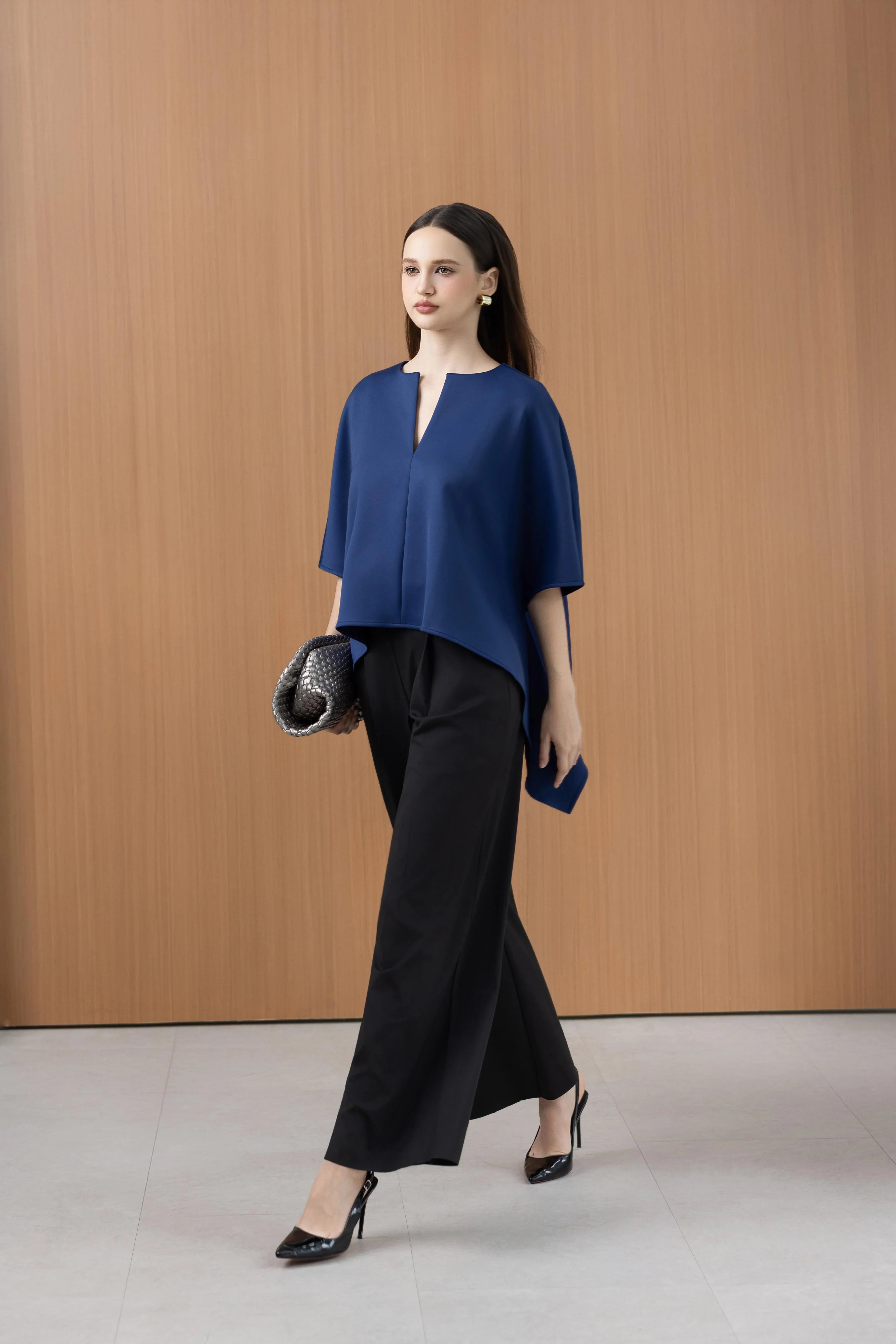 AS INTENDED | Veta Top
