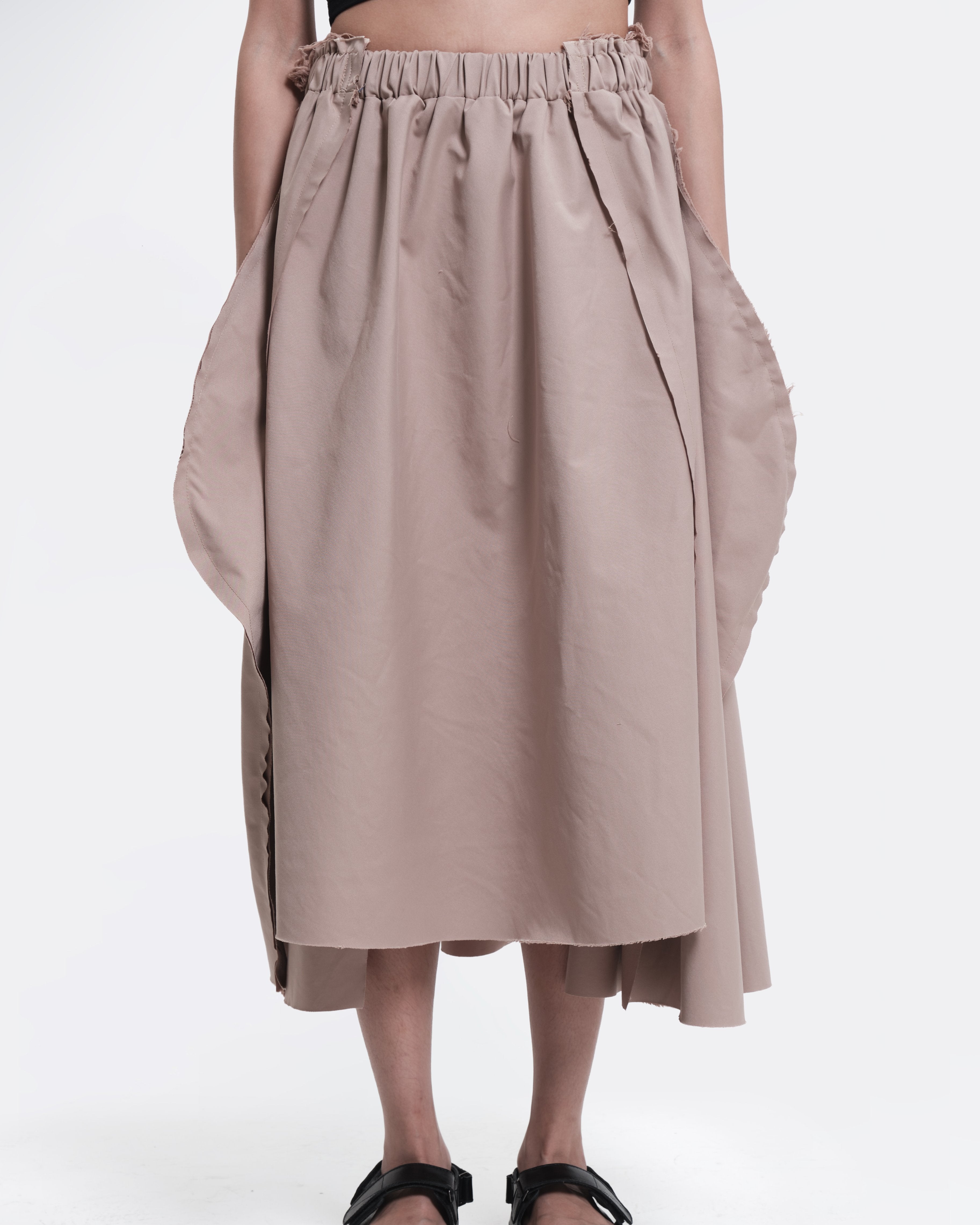 AESTHETIC PLEASURE | Semi Skirt Beige