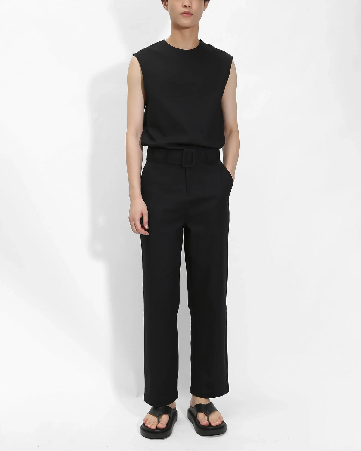 RYMH STUDIO | Sleeveless Top 001