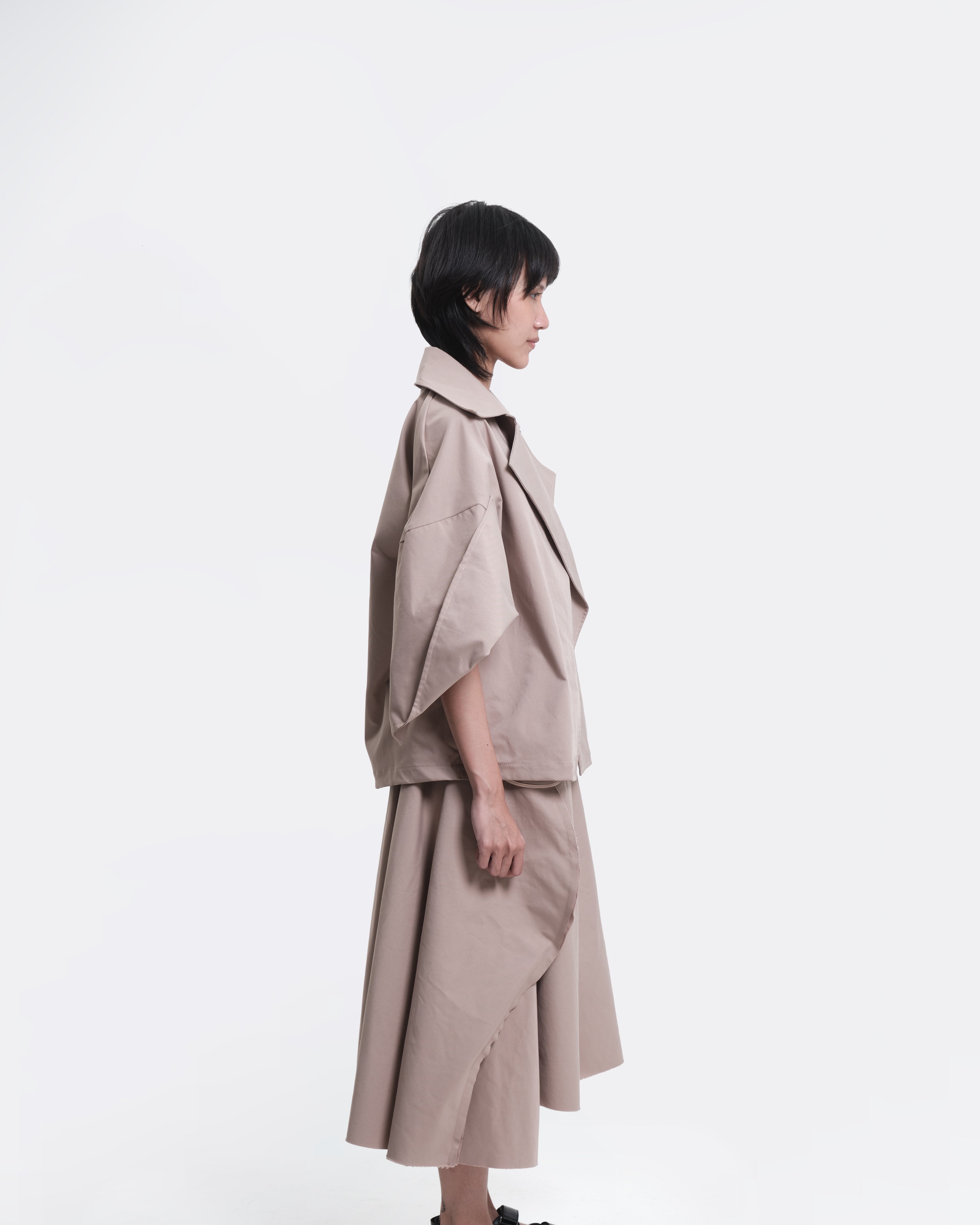 AESTHETIC PLEASURE | Semi Skirt Beige