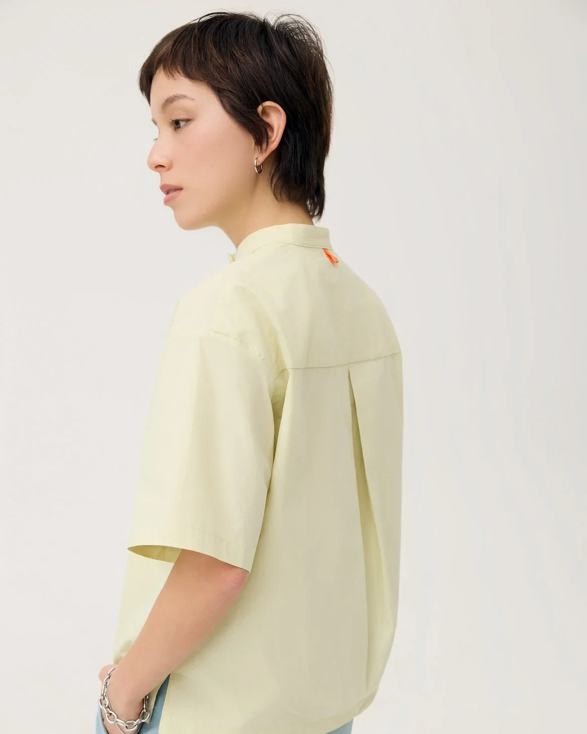 3EIGHTH | UTSURO Crop Shirt in Pandan Green