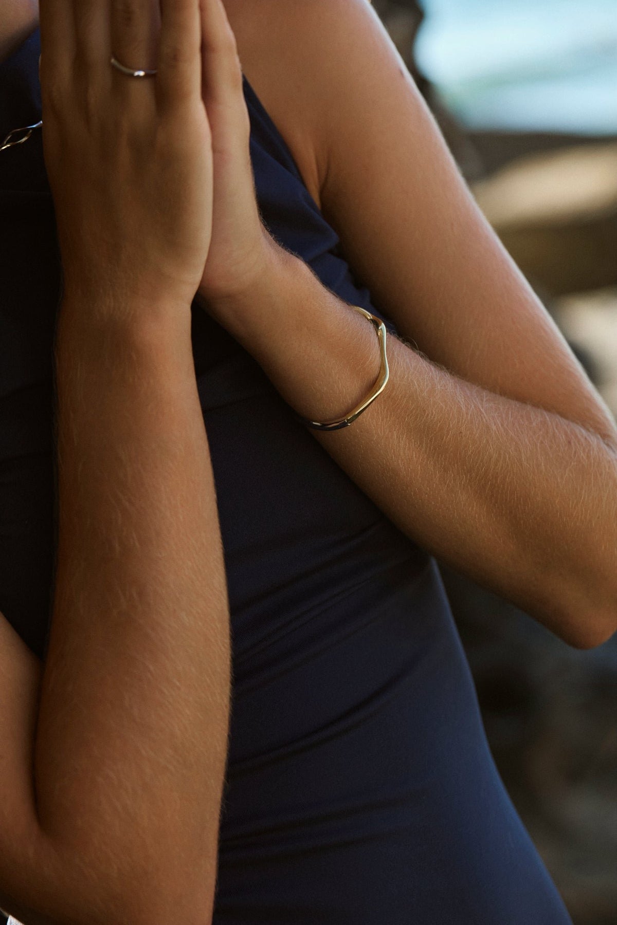 RINA LEE | Flow Mixed Metal Serenity Bangle