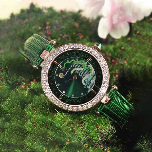 BLACK BY BLUE BRAVE | Snake Watch 34mm (Green Dial with Moving Snake Hands and Leather Strap)