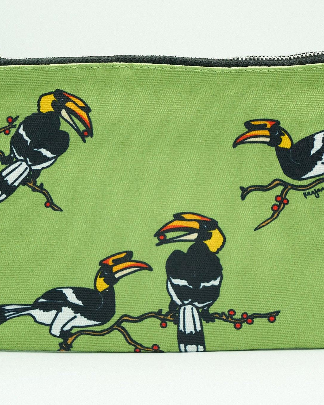 THE ANIMAL PROJECT | Pouch