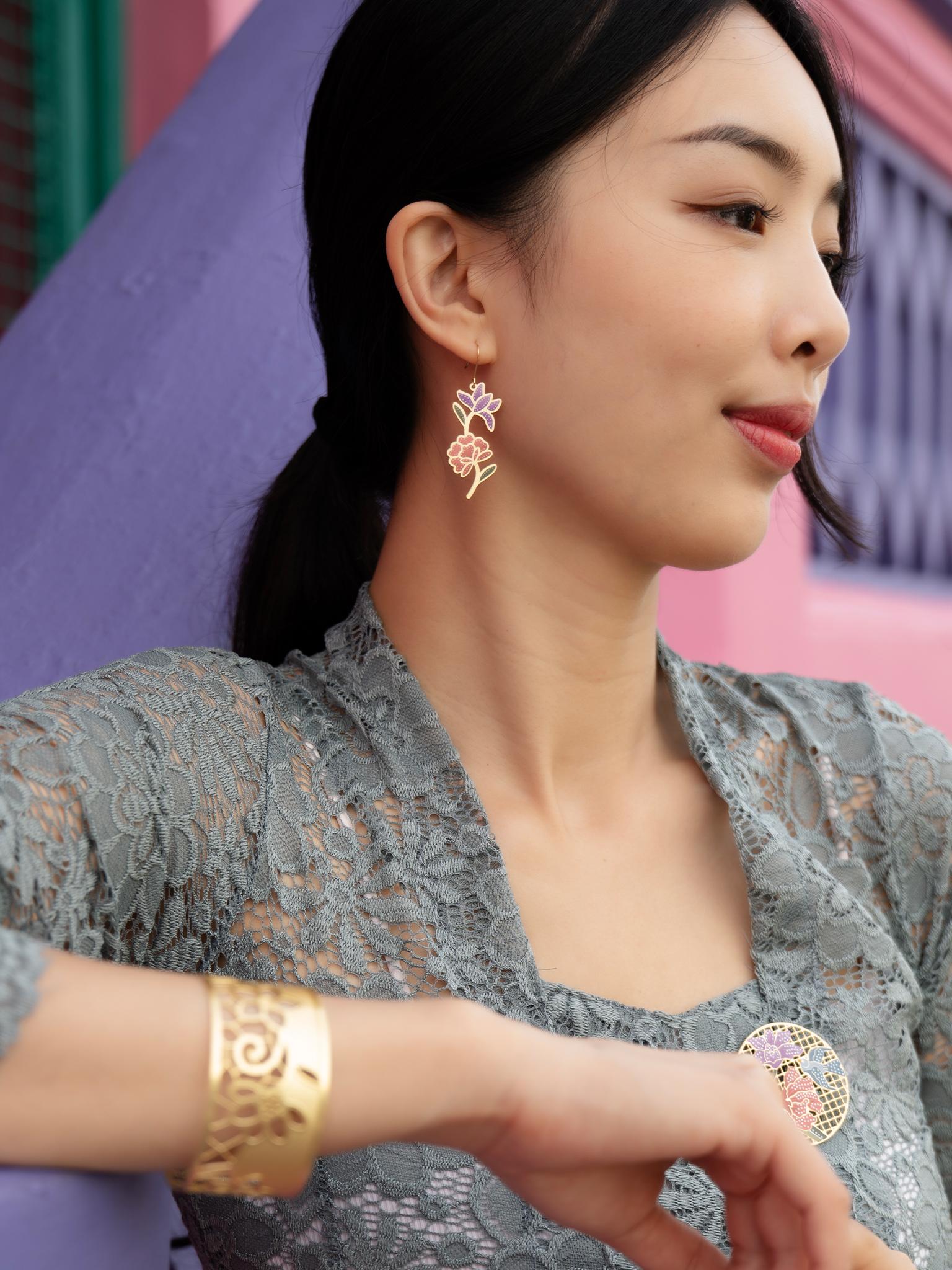 EMBRACE JEWELLERY | Floral Trail Earrings