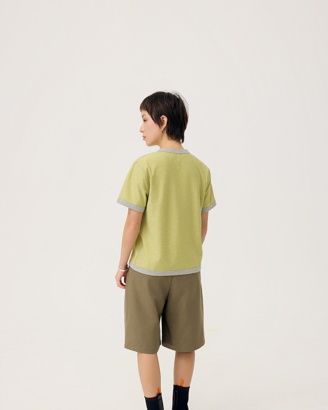 3EIGHTH | Everyday Reversible Tee In Zinc Grey & Lemon Fizz