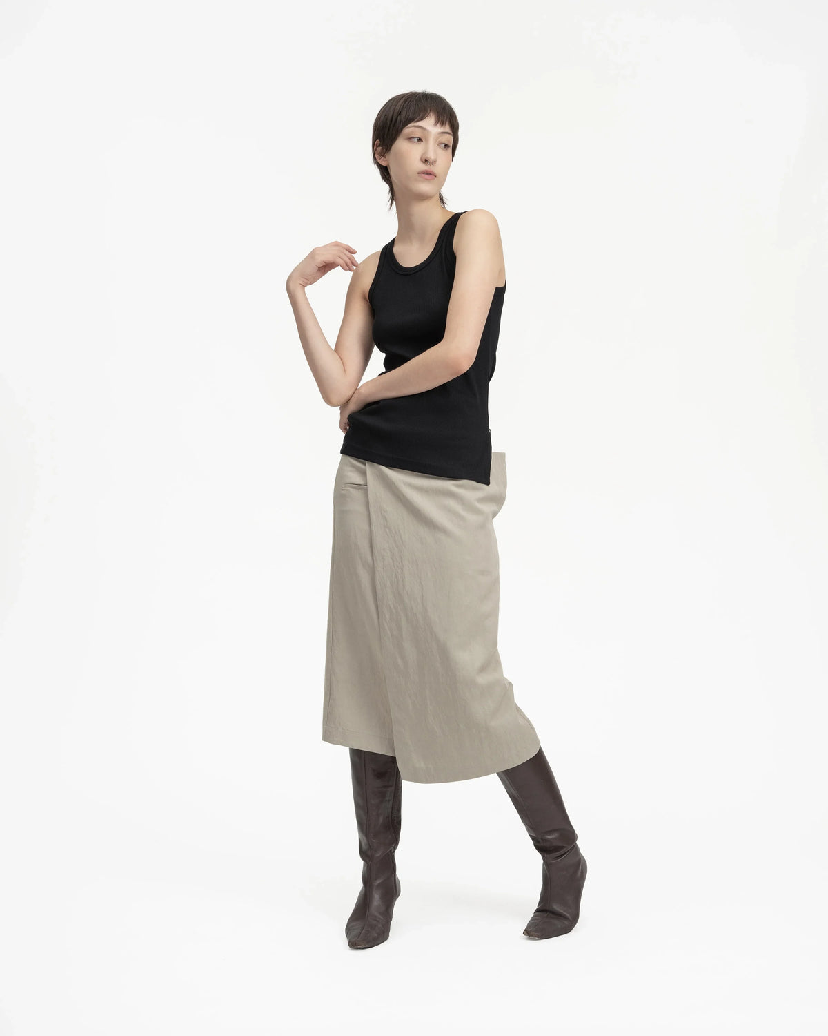 GRAYE | Vent Rib Tank Black