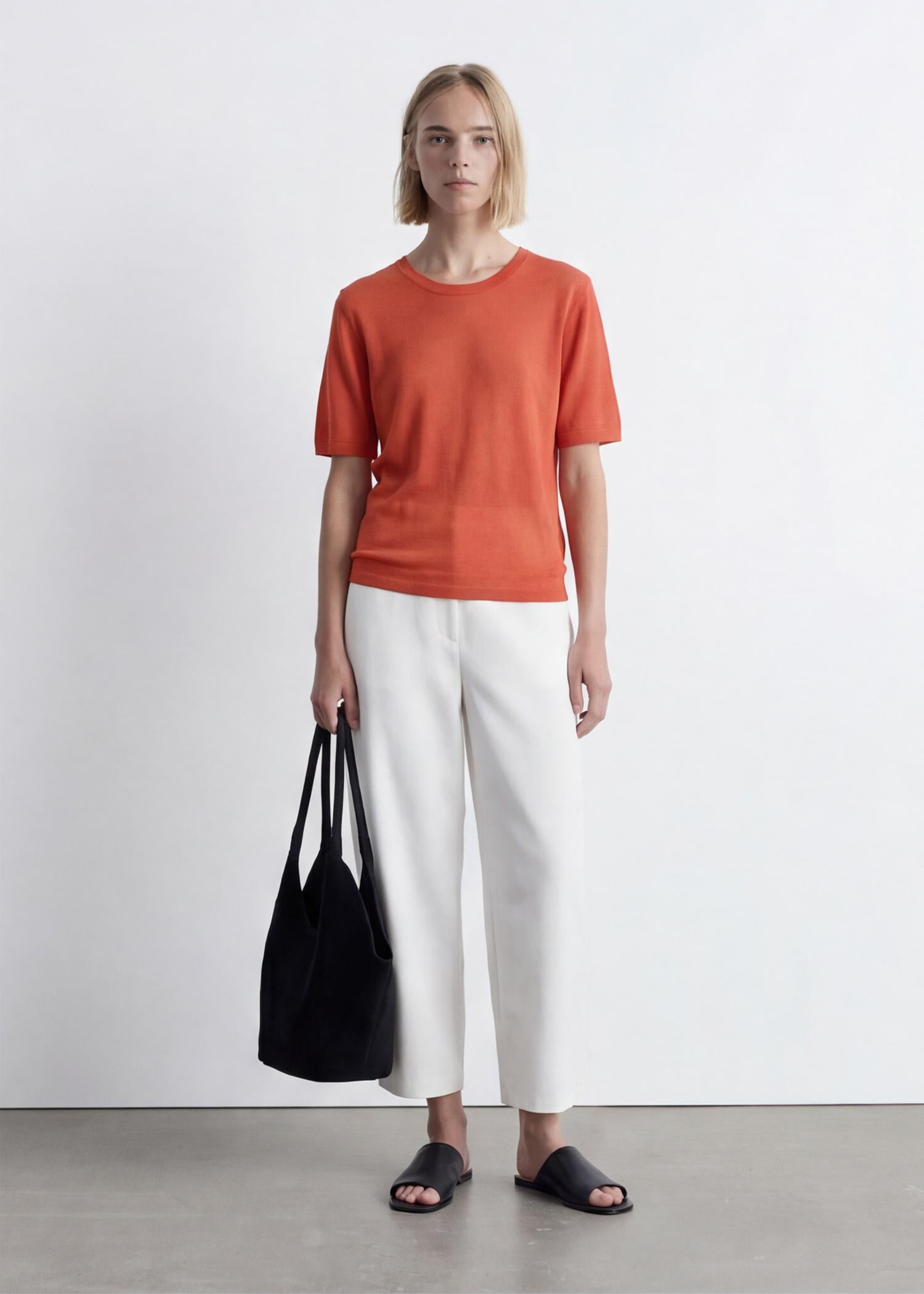 LAYERPLAN | Éla Linen Blend Knit Tee