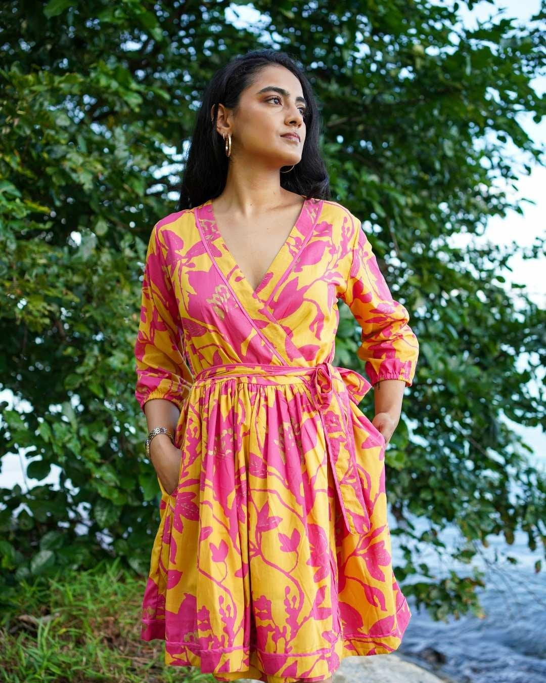 NIMBU | Havana Mustard Hot Pink Women's Short Dress
