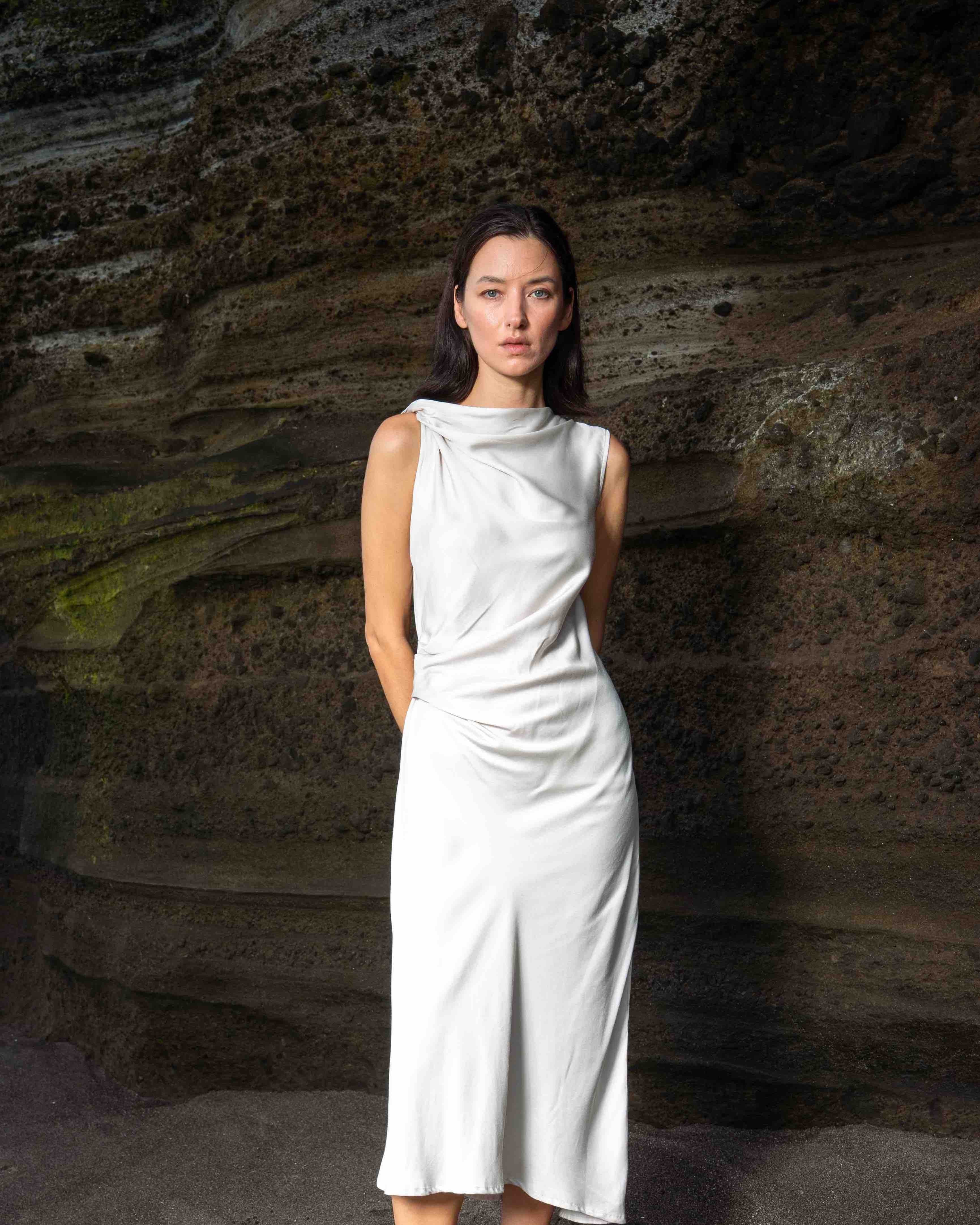 SU BY HAND | EFI Dress