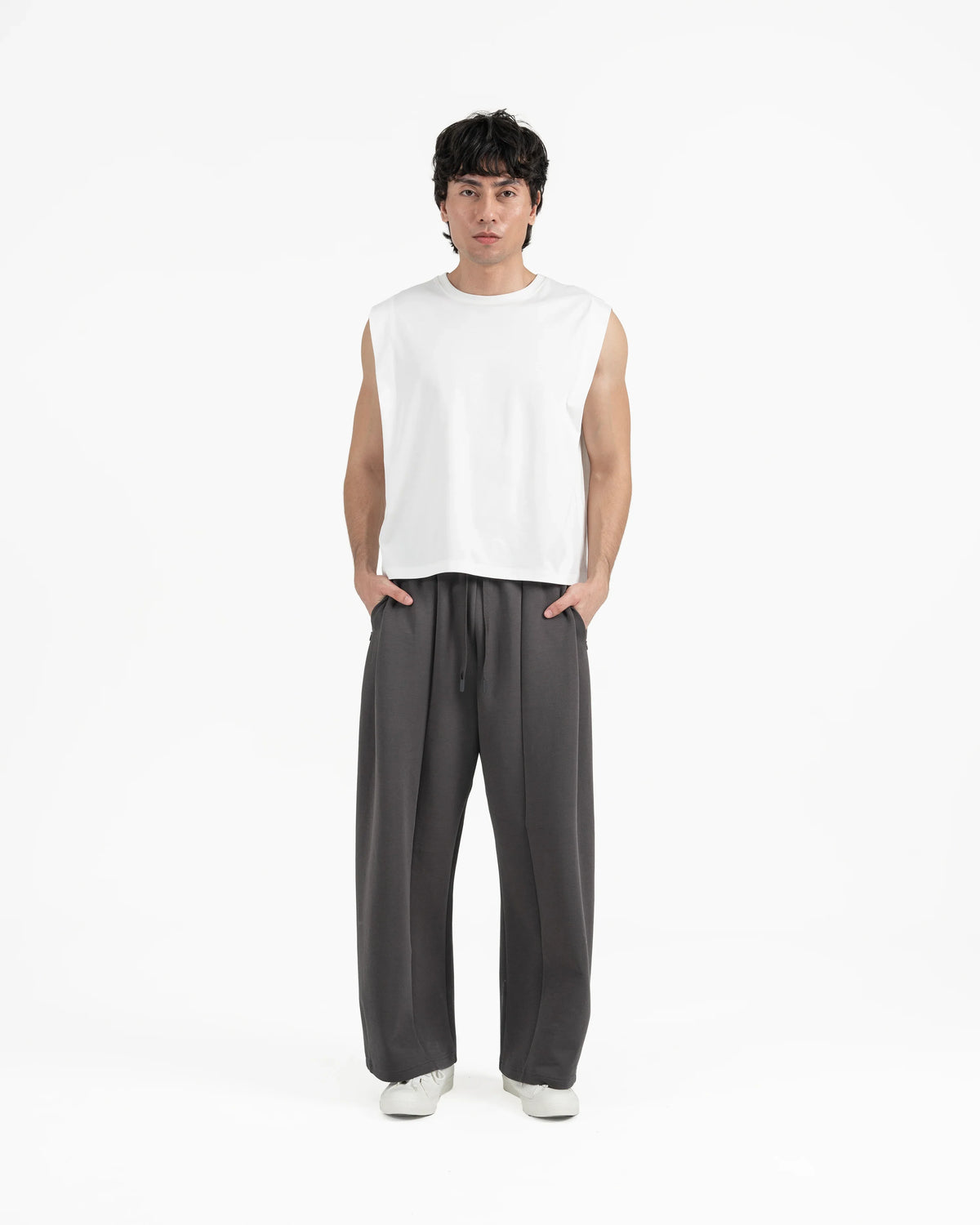 GRAYE | Frame Tank