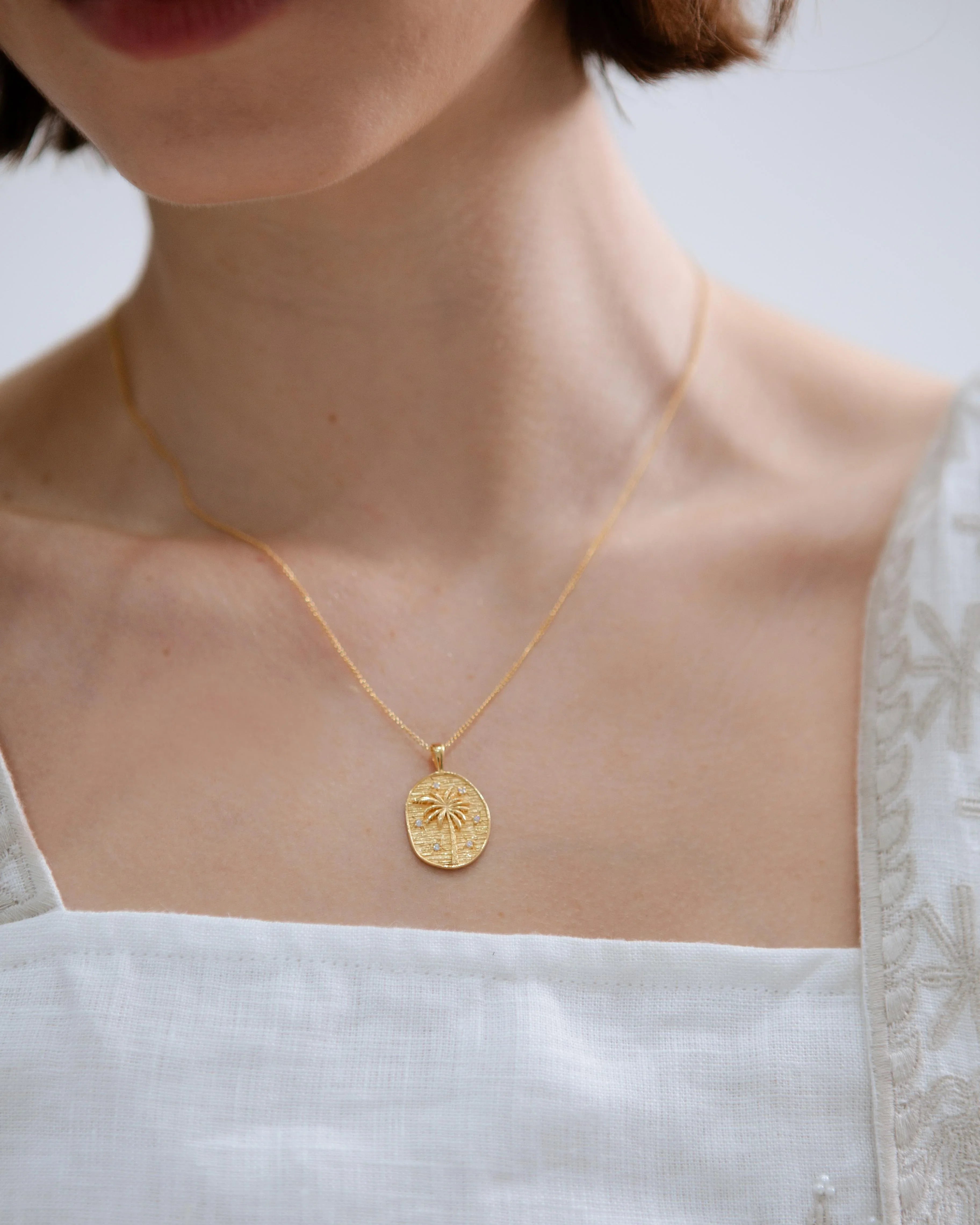 STRAIT LIGHTS | Palmera Necklace