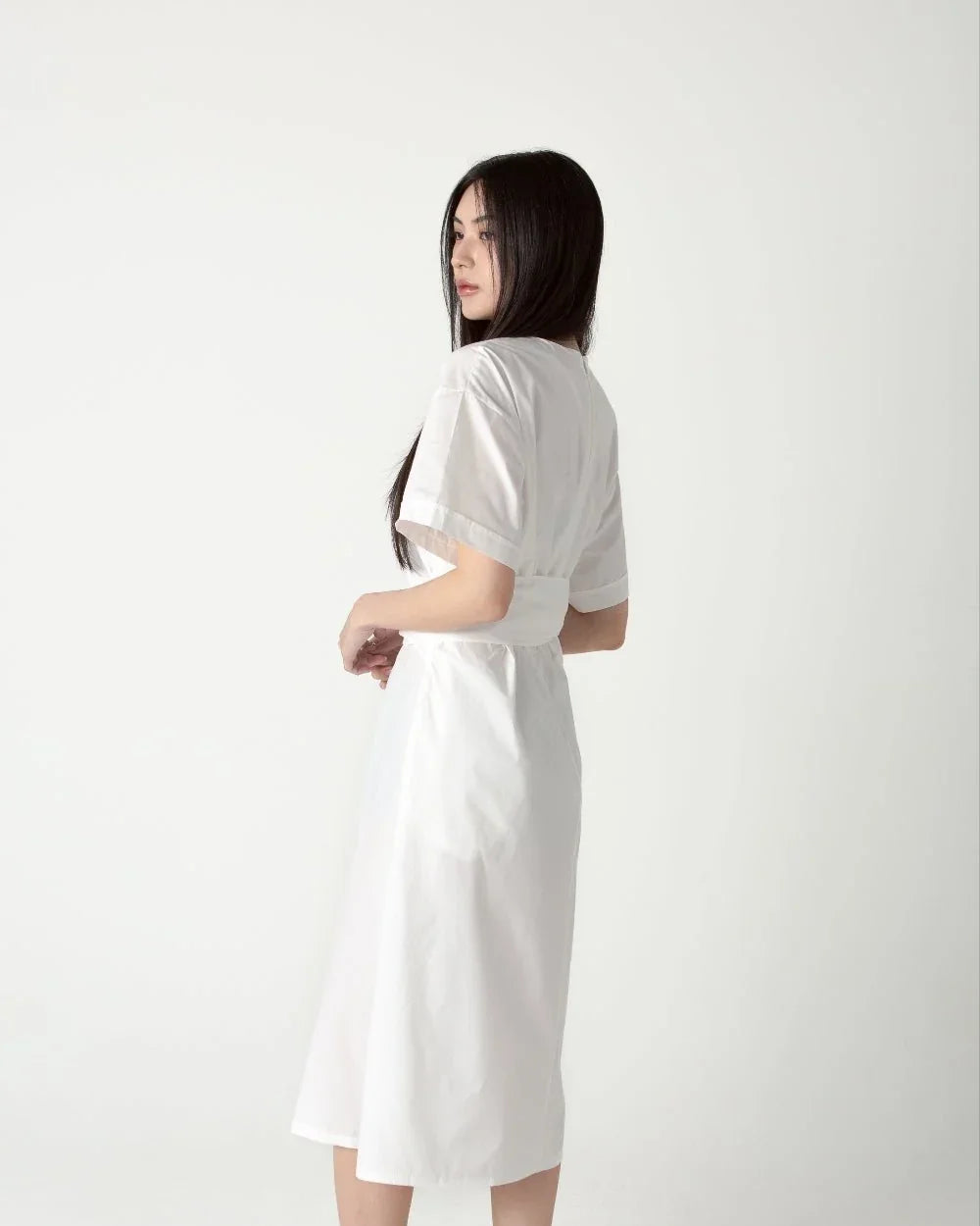 SAERO COLLECTIVE | Wrapline Dress | White