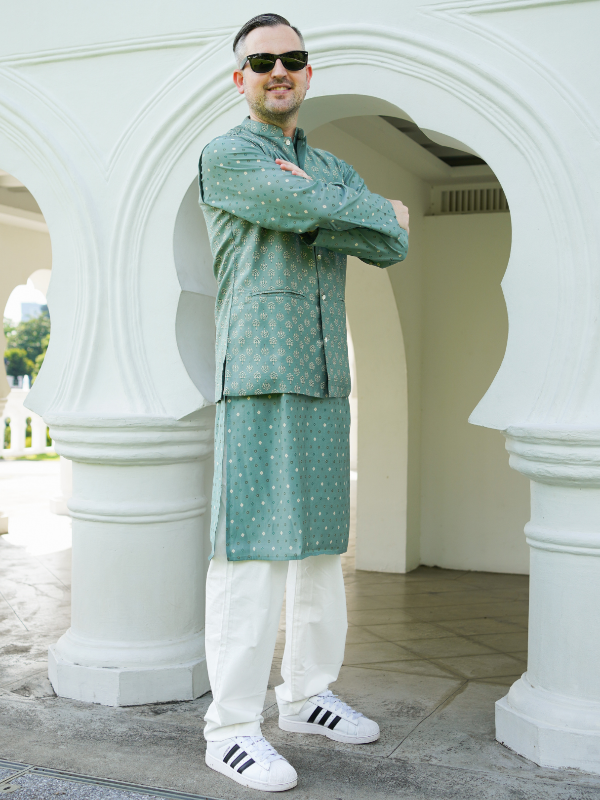NIMBU | Vir Sage Green Men's Kurta Pajama Jacket Set in Muslin Cotton
