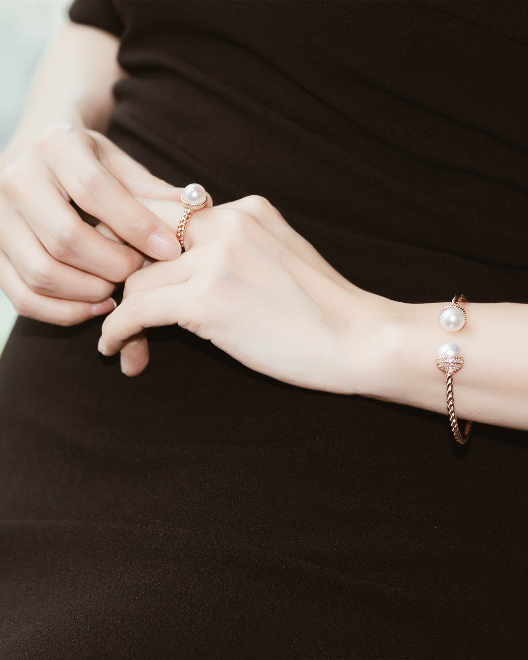 PEARLY LUSTRE | Asian Civilisations Museum Freshwater Pearl Ring WR00097 | ACM Collection