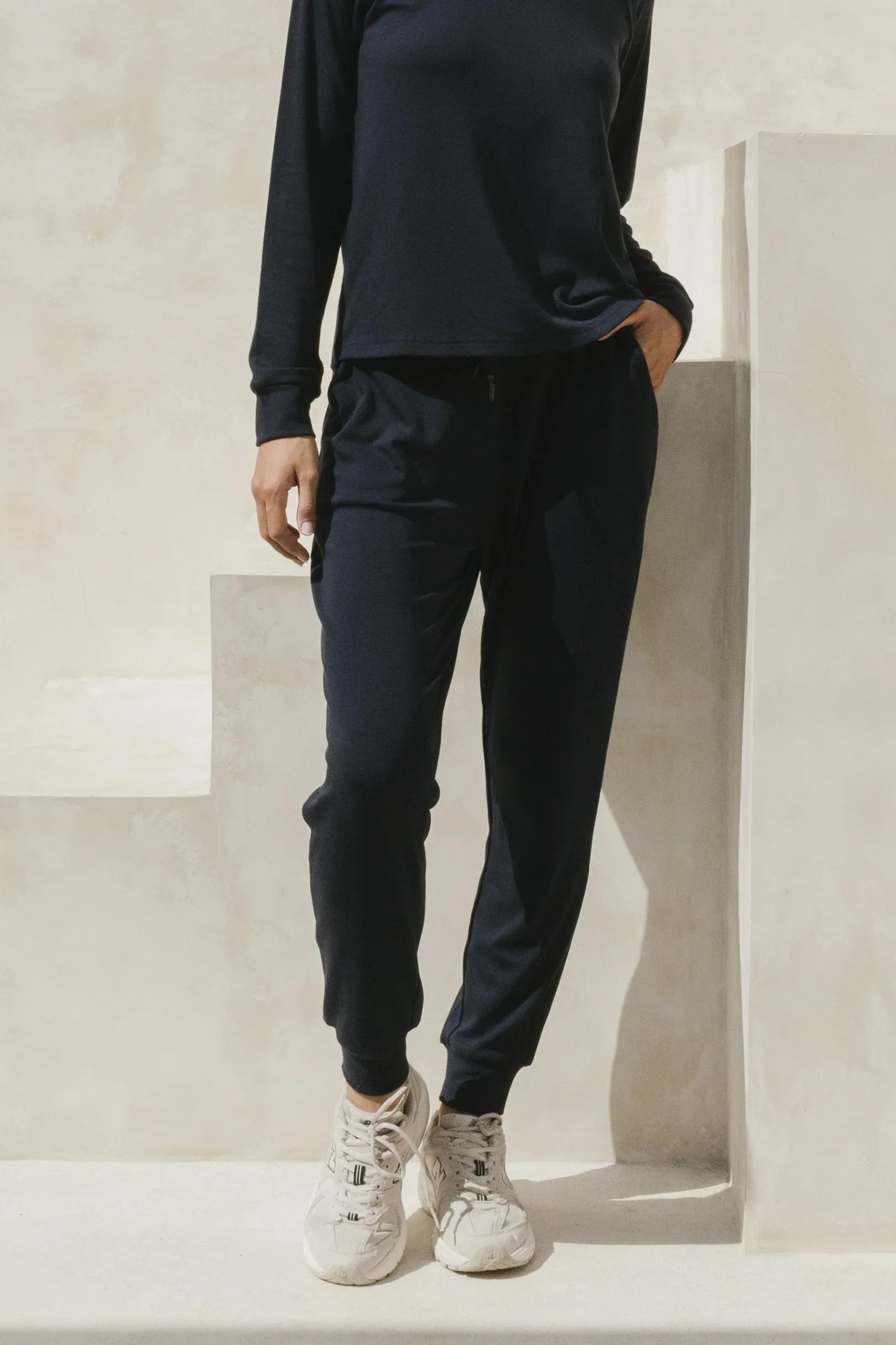 SELENIGHTCO | Airmode Jogger Set With Embroidery