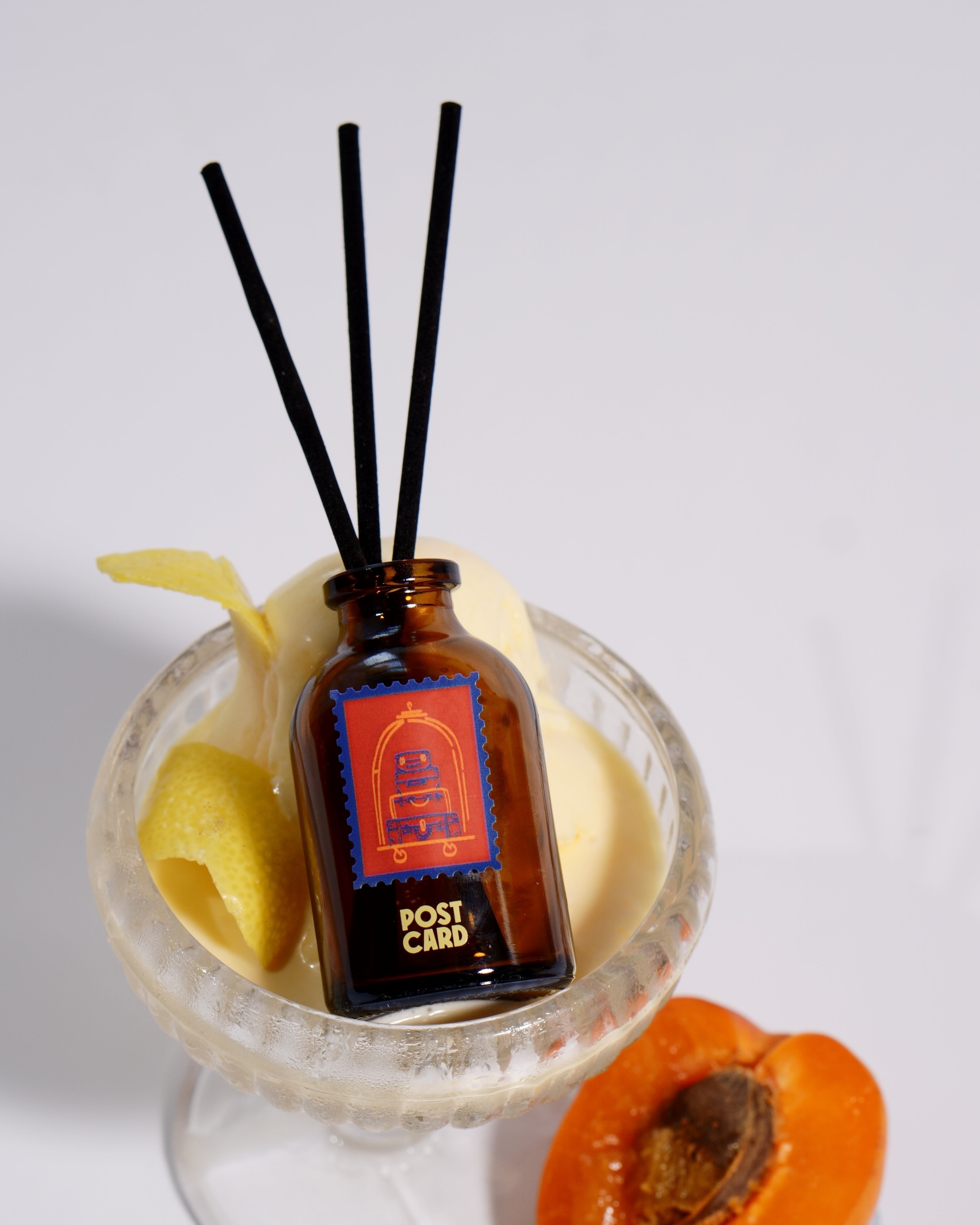 POSTCARD | Hotel Lobby Reed Diffuser