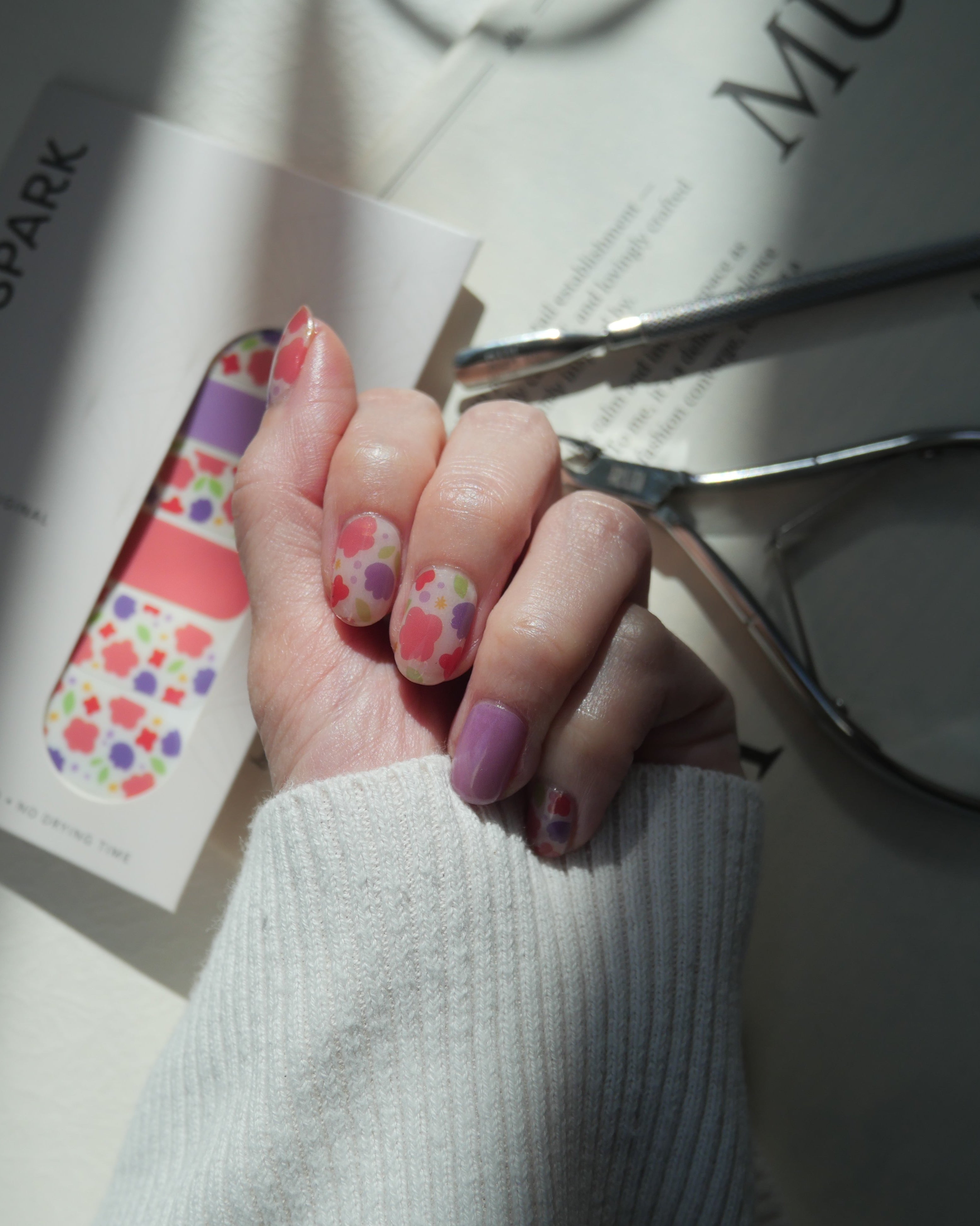 NODSPARK | Floral Garden (Jelly) Nail Wrap Manicure