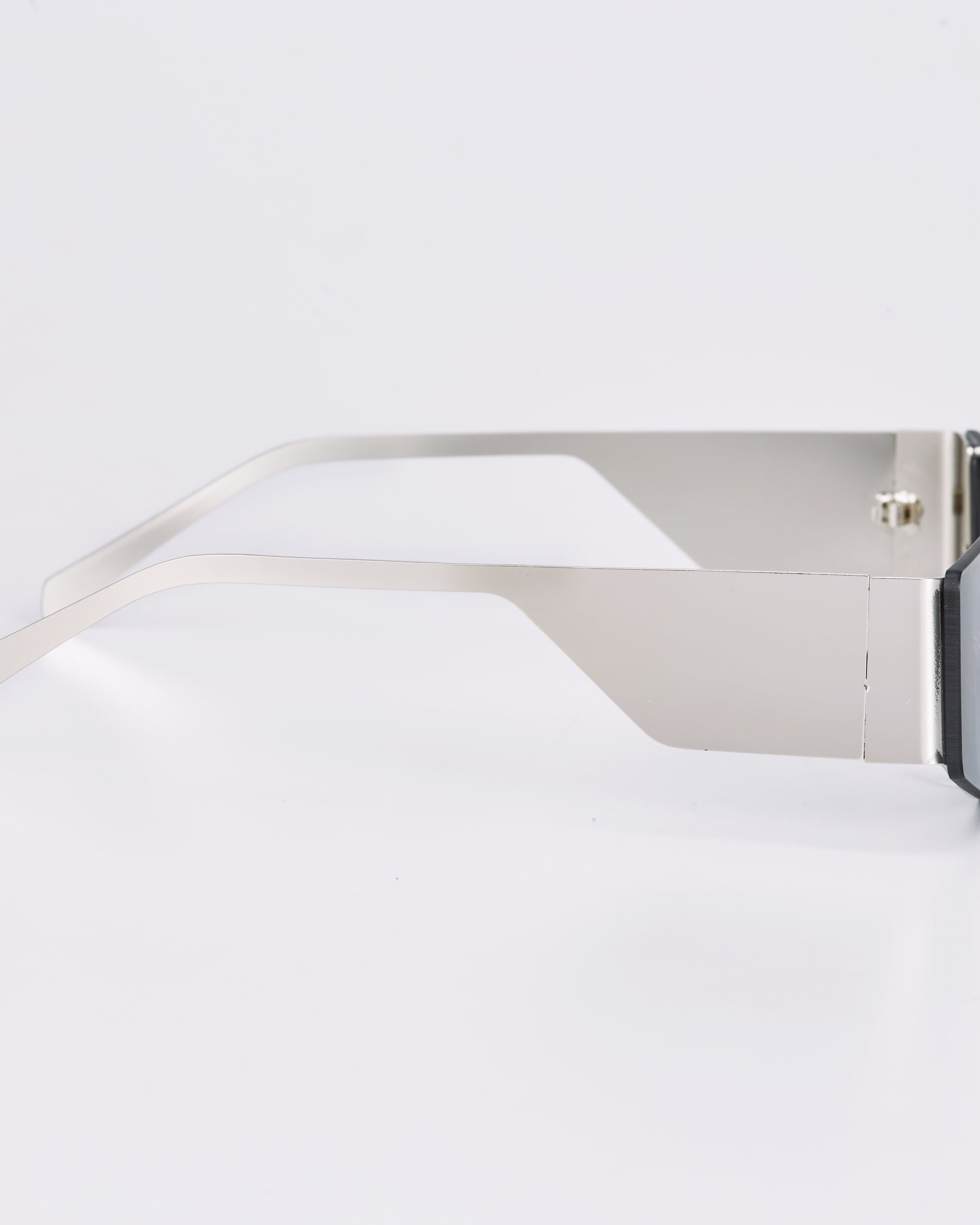 PROJECTWEAR | Dalius Sunglasses Silver/Grey
