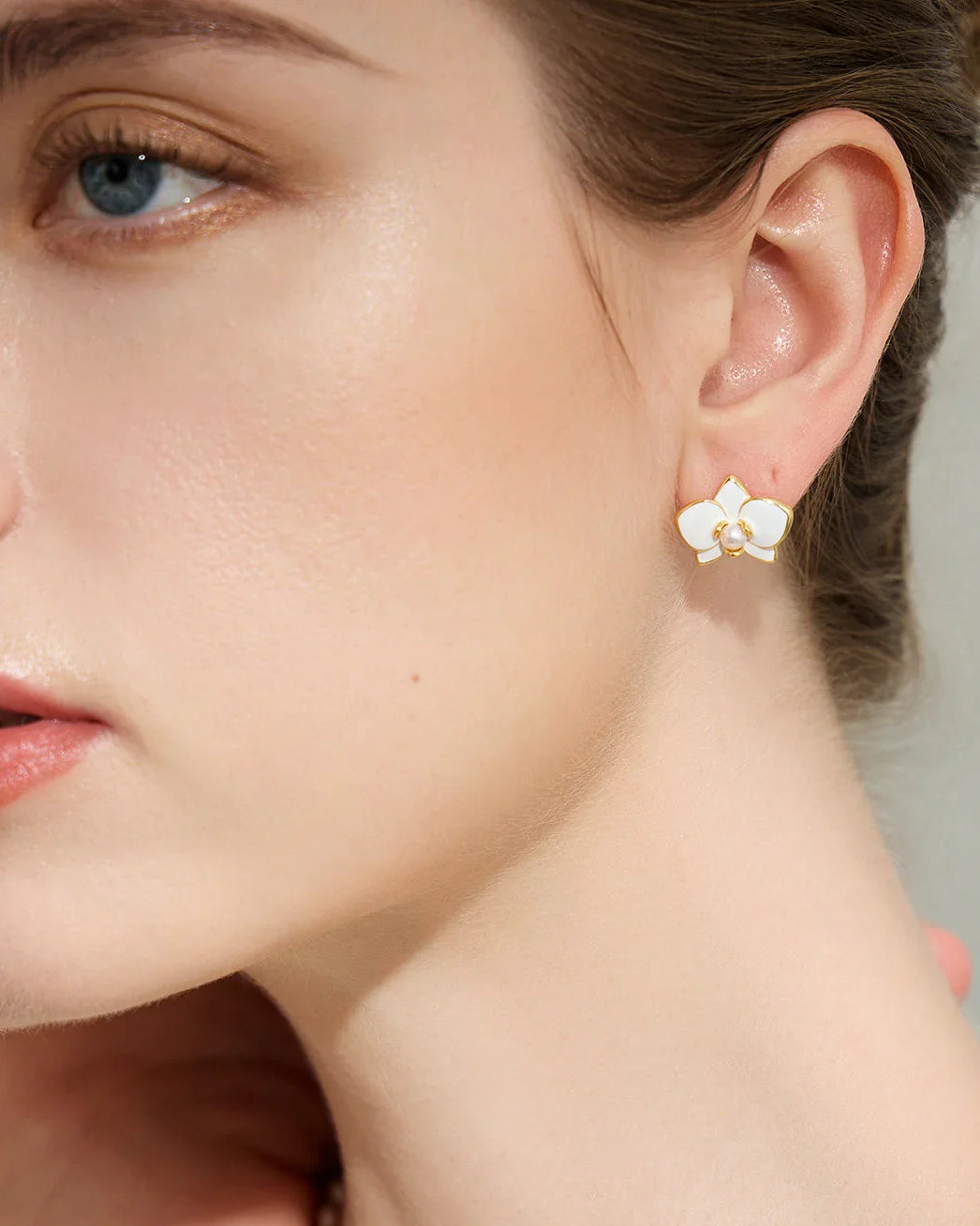 PEARLY LUSTRE | Top Grade Freshwater Pearl Earrings WE00788 | ORCHID