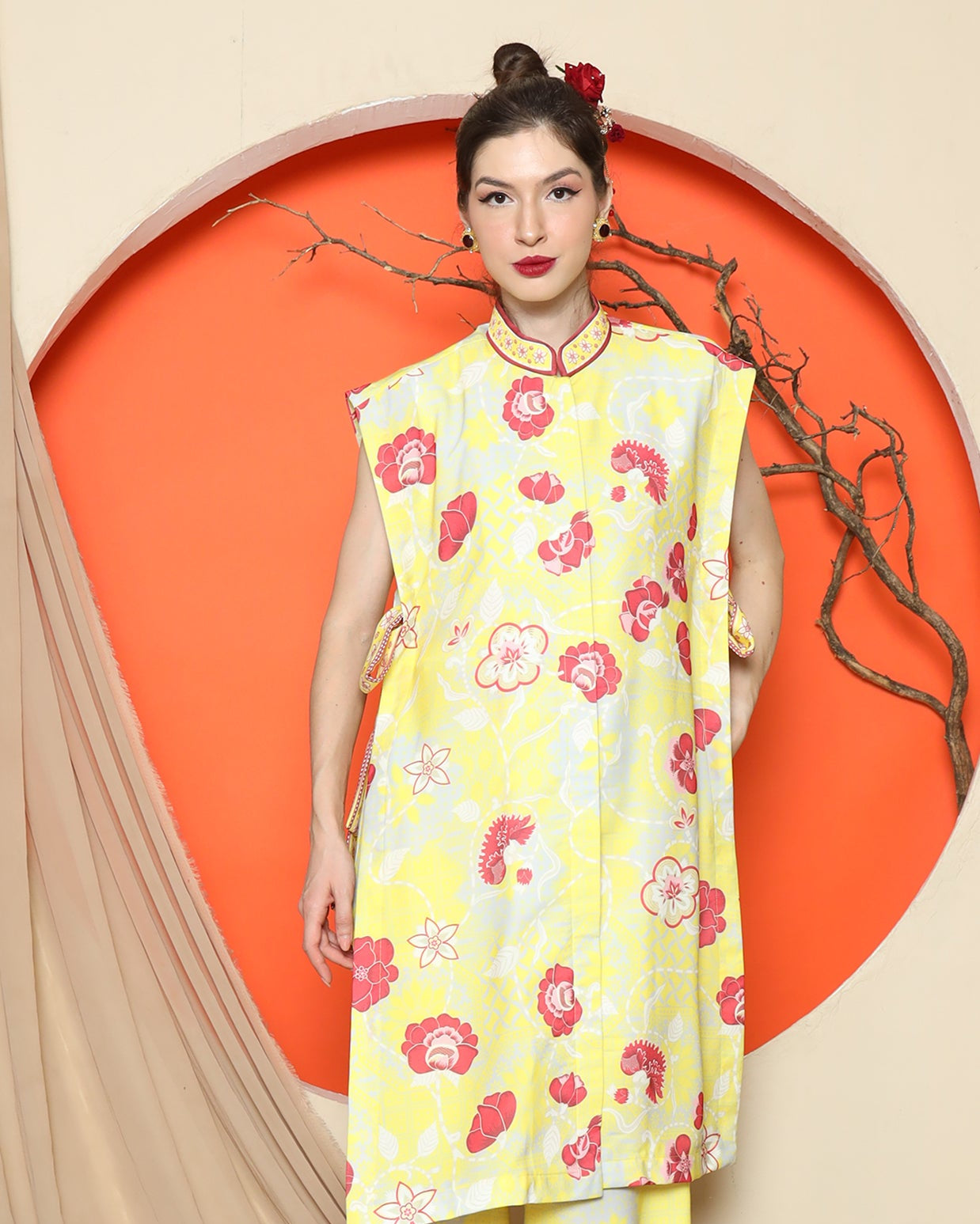 KANZI COLLECTION | Yellow Vest Kimono Jacquard Floral Pant Set