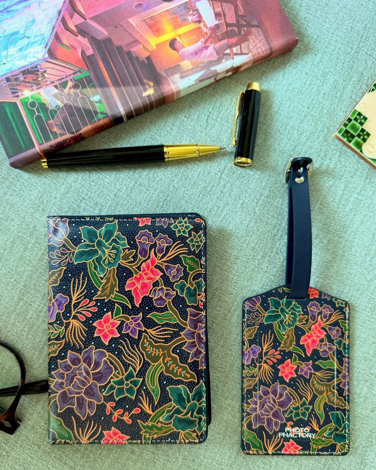 PHOTO PHACTORY | Passport Covers and Travel Tag Set - Batik Blue