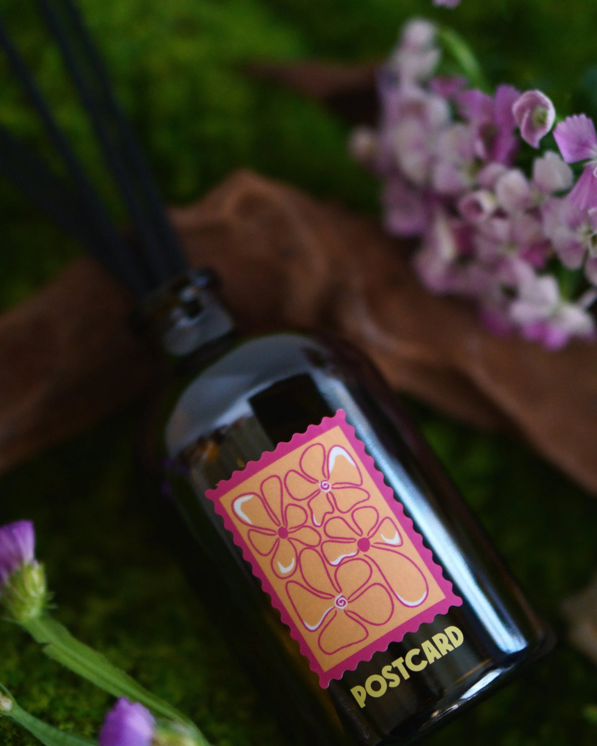 POSTCARD | Wild Flowers Reed Diffuser
