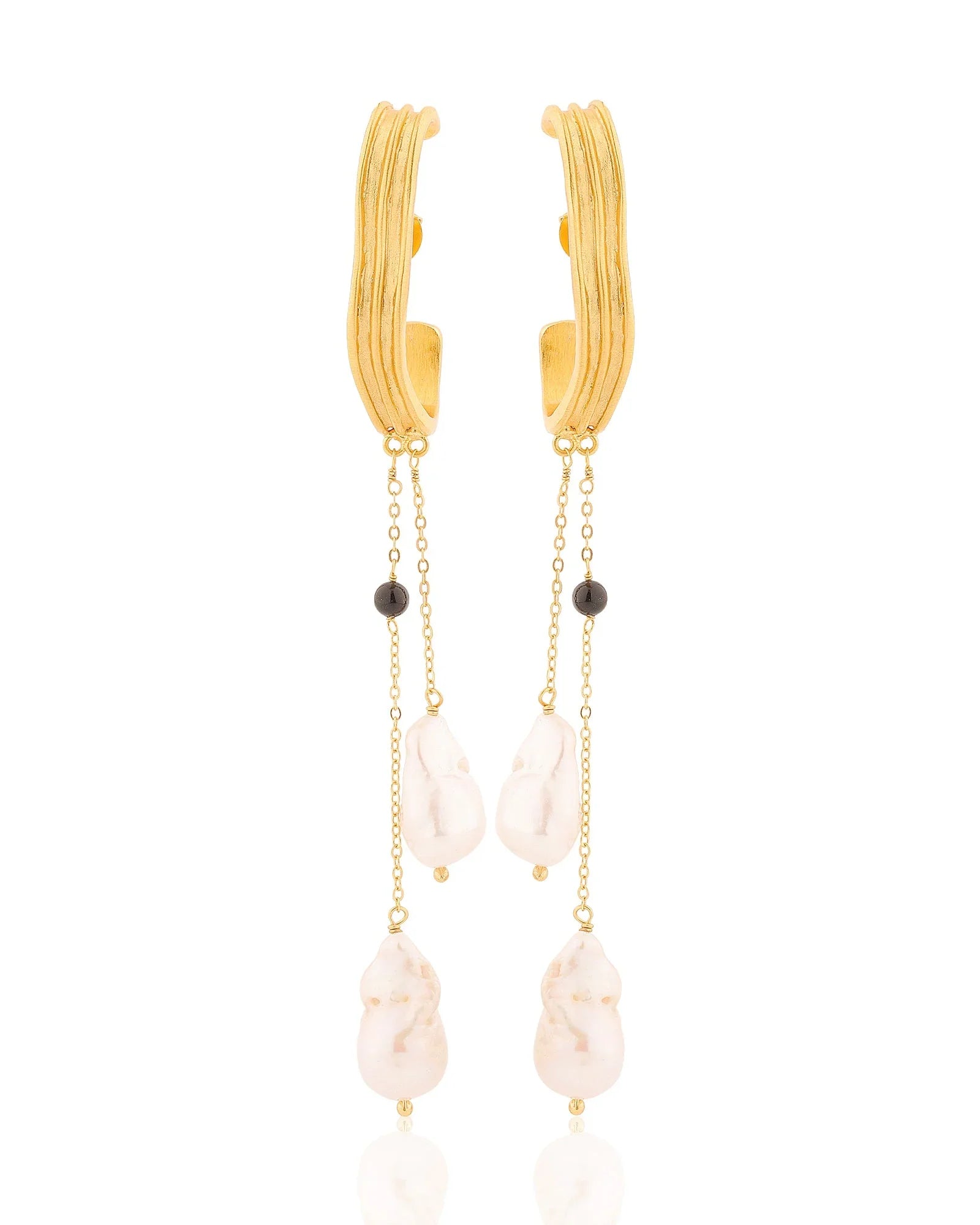 BOHEME BY VERO | Dune Hanging Pearl Earrings
