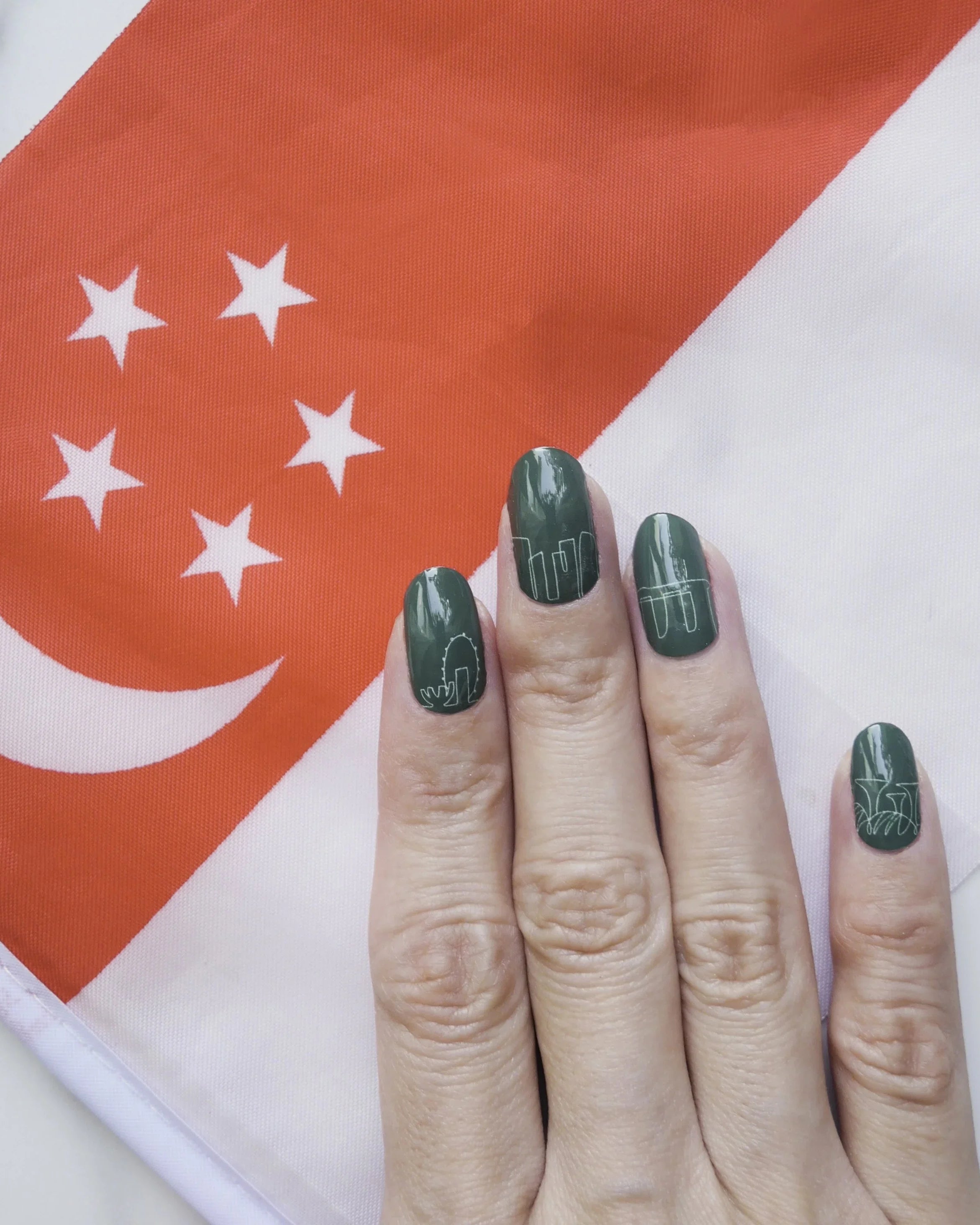 NODSPARK | Garden City Nail Wrap Manicure