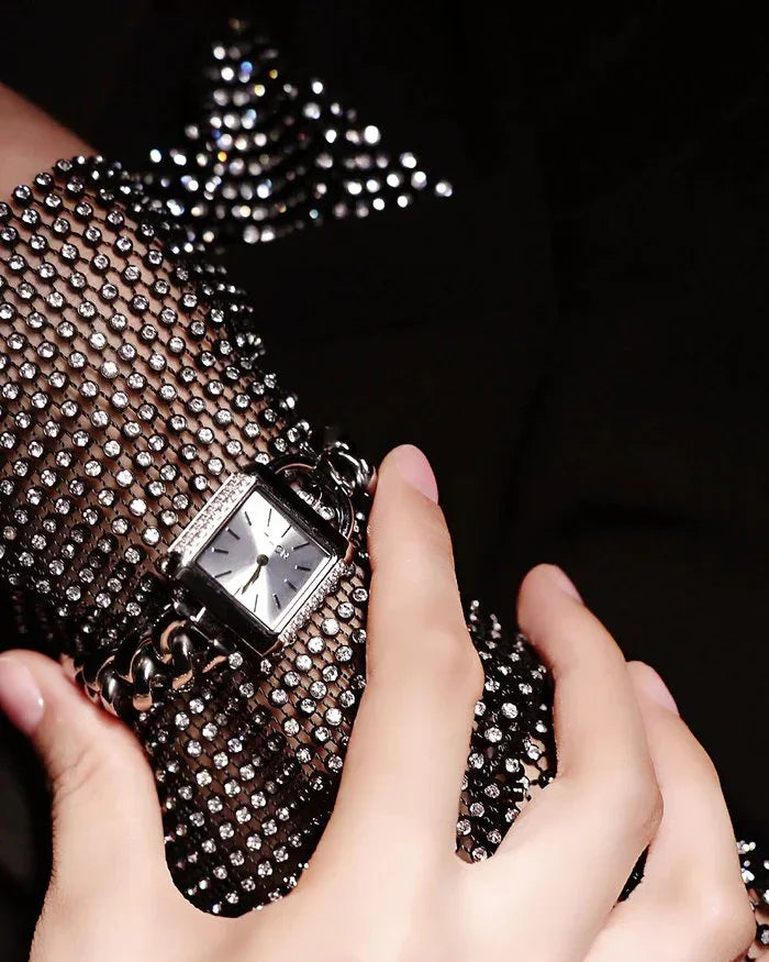 BLACK BY BLUE BRAVE | THCN Cยท II White Sunrayยท Silver Chain-Link Watch