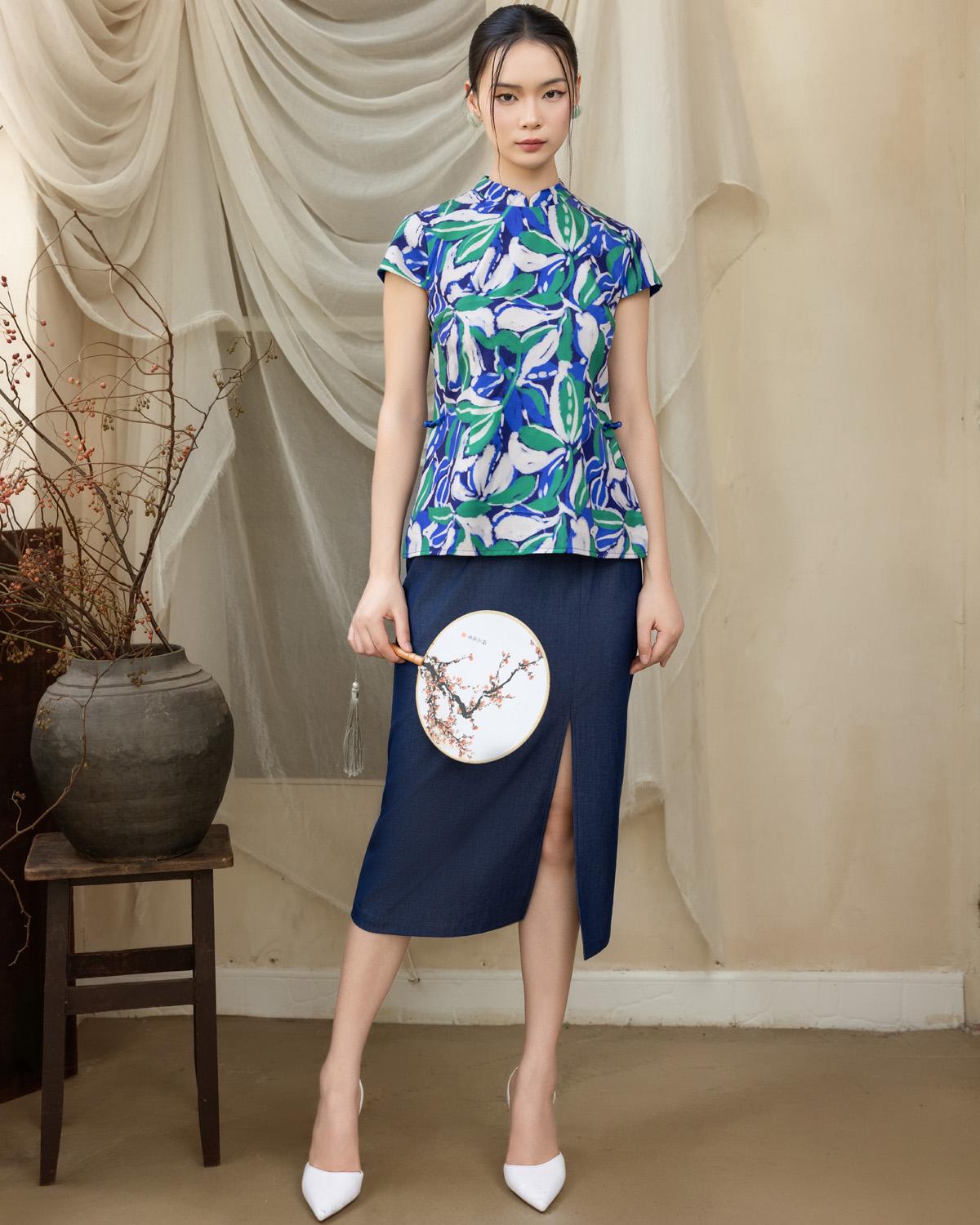 DOTTED LINE | Connie Cheongsam Top