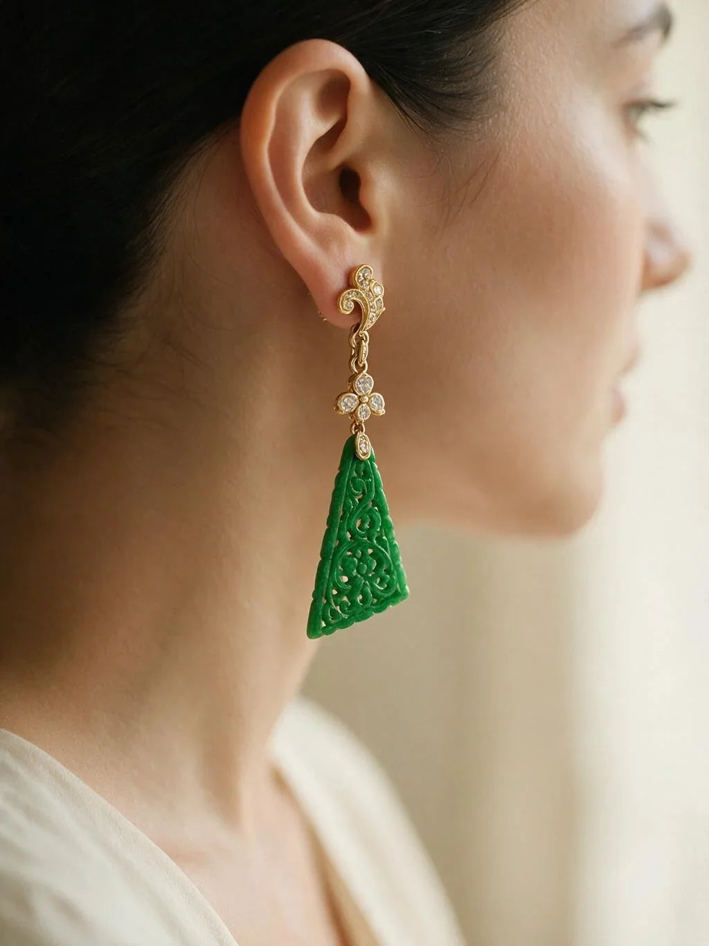 FOUNDATION JEWELLERS | 18K Yellow Gold Natural Diamond & Jade Earring - PE101685
