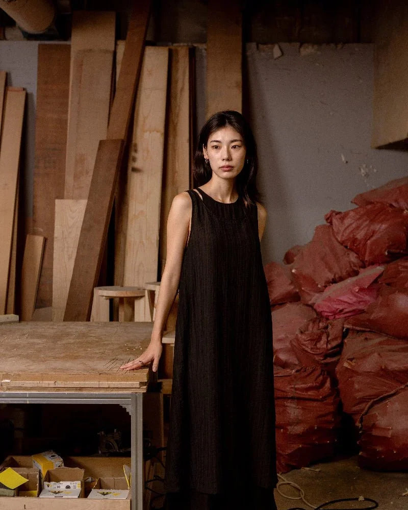 SAERO COLLECTIVE | Mok Textured Dress | Black