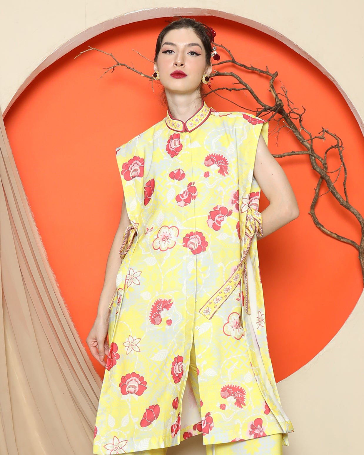 KANZI COLLECTION | Yellow Vest Kimono Jacquard Floral Pant Set