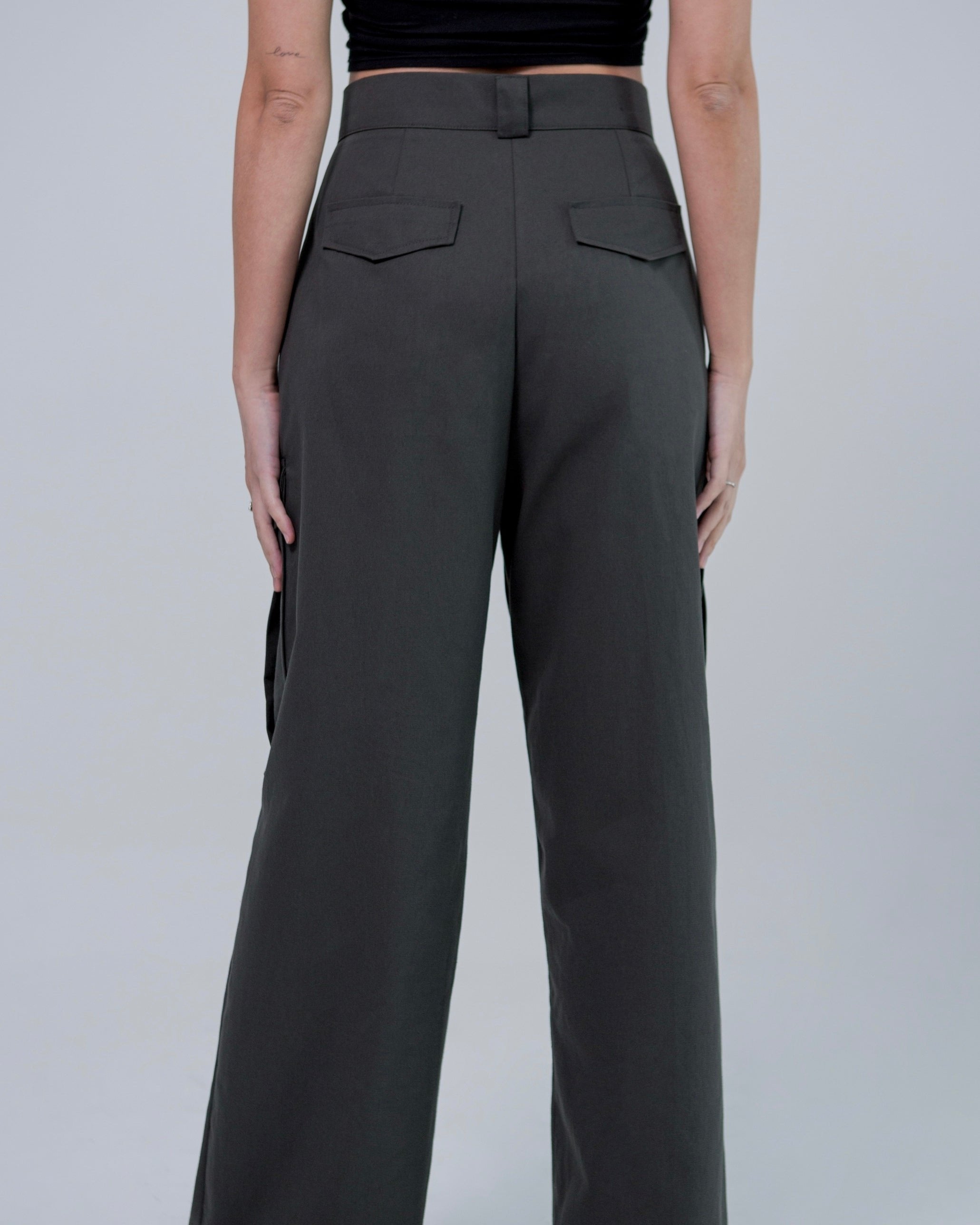 SAERO COLLECTIVE | Nongsa Cargo Pants | Gauntlet Grey
