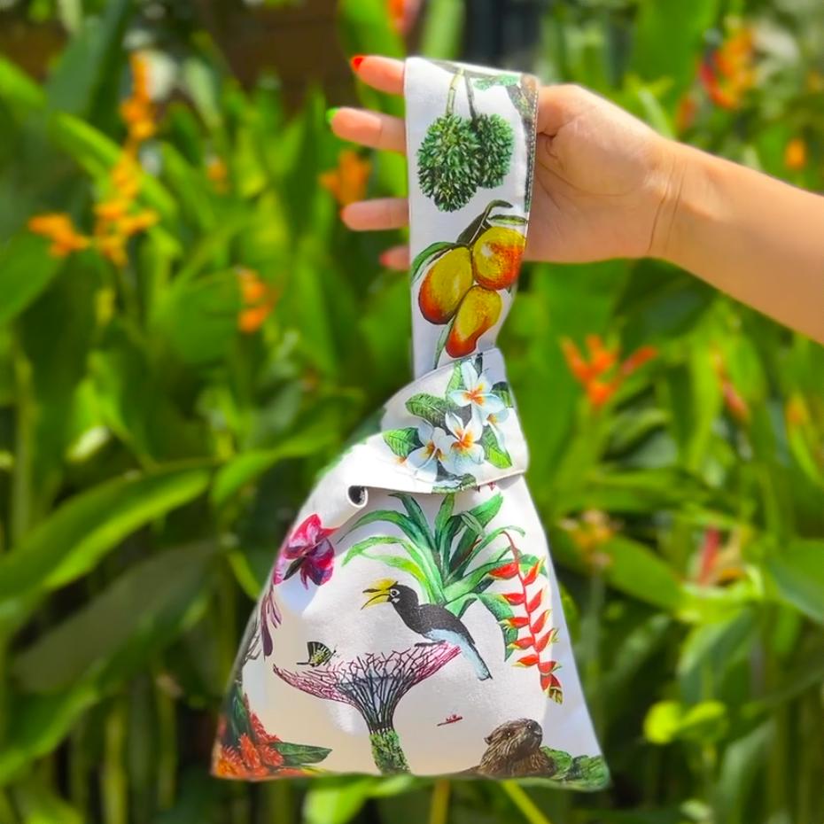 KELLY SER ATELIER | Tropical Paradise Knot Bag
