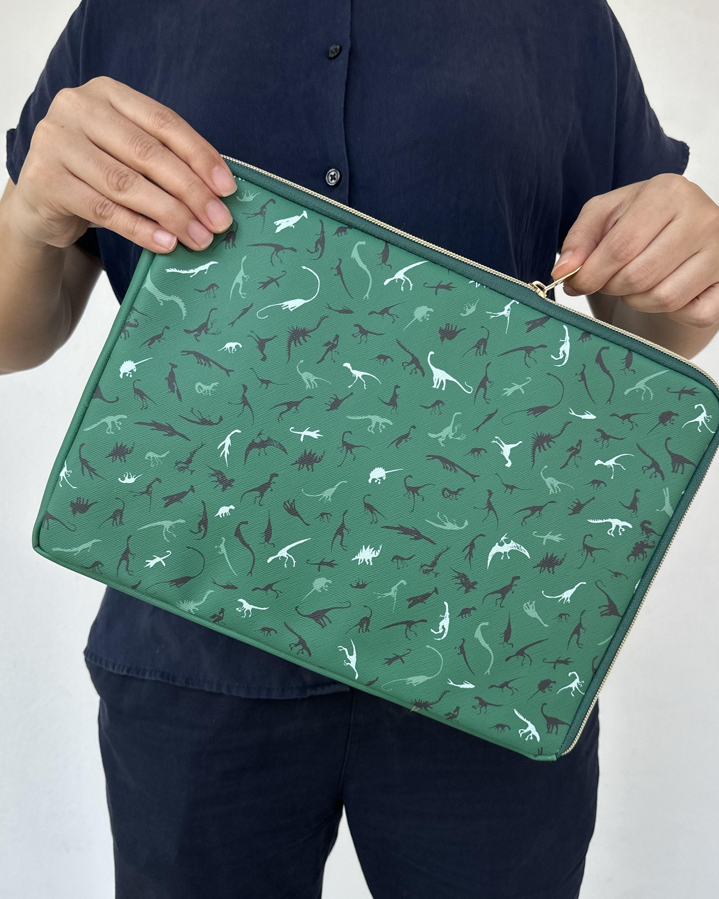 THE ART FACULTY | Multicase A4