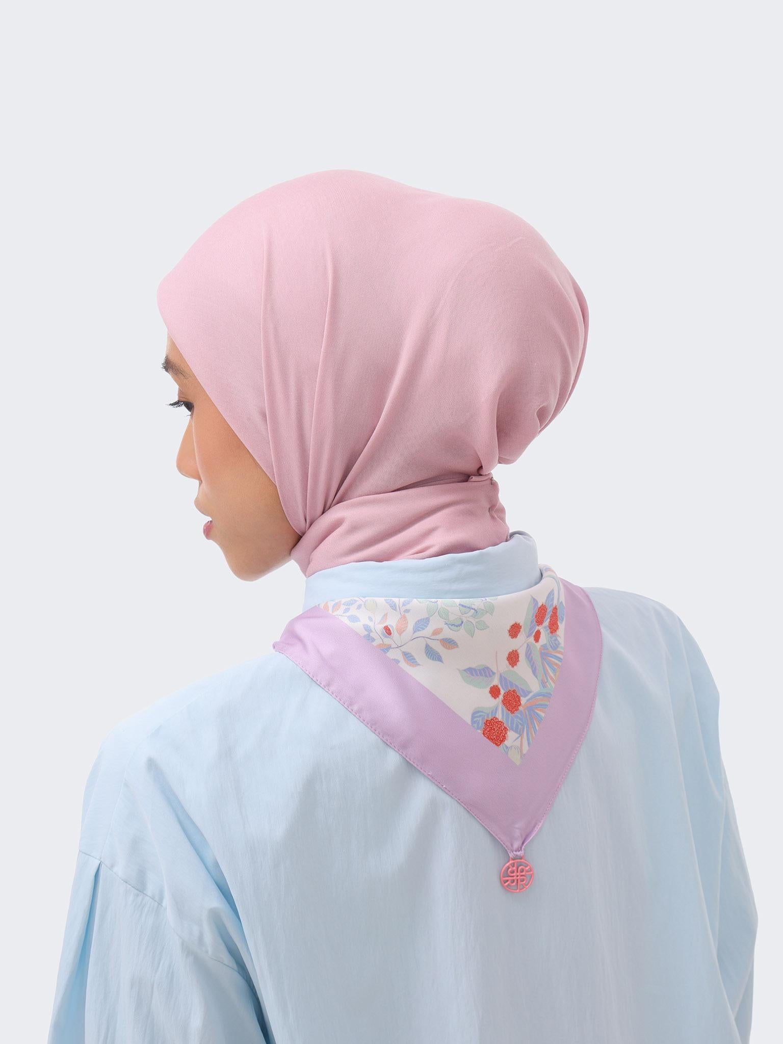 RIA MIRANDA | Fileds of Memory Scarf