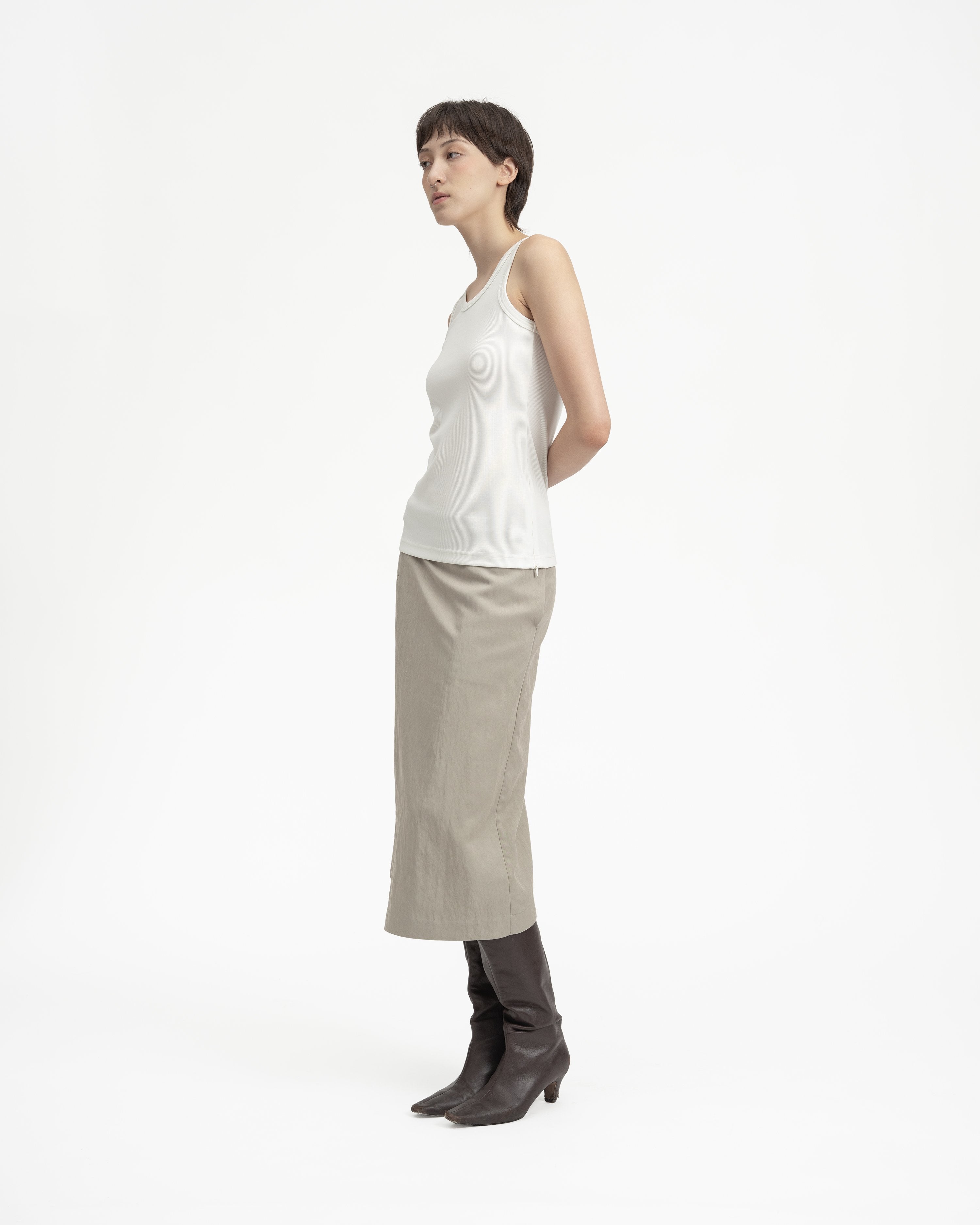 GRAYE | Vent Rib Tank | White