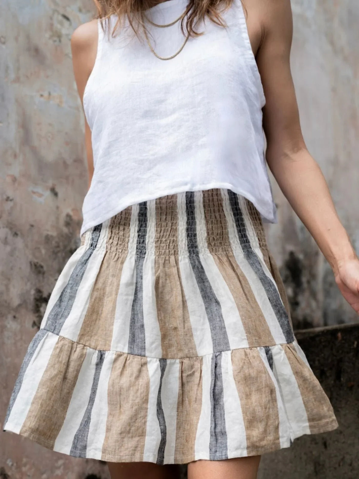 EDITION LIMITEE SINGAPORE | Mini Skirt | Charcoal Stripes