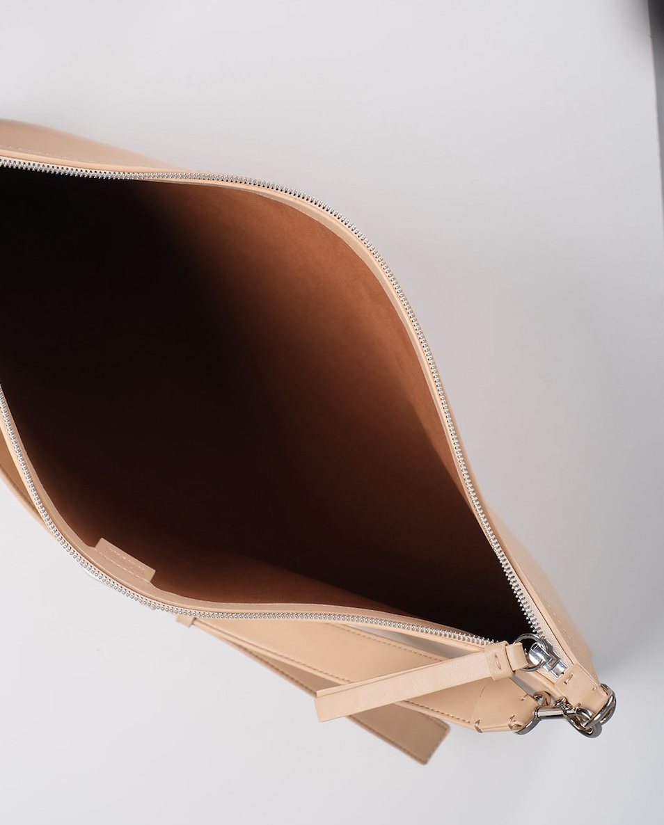 WU HAUS | Helix Leather Shoulder Bag