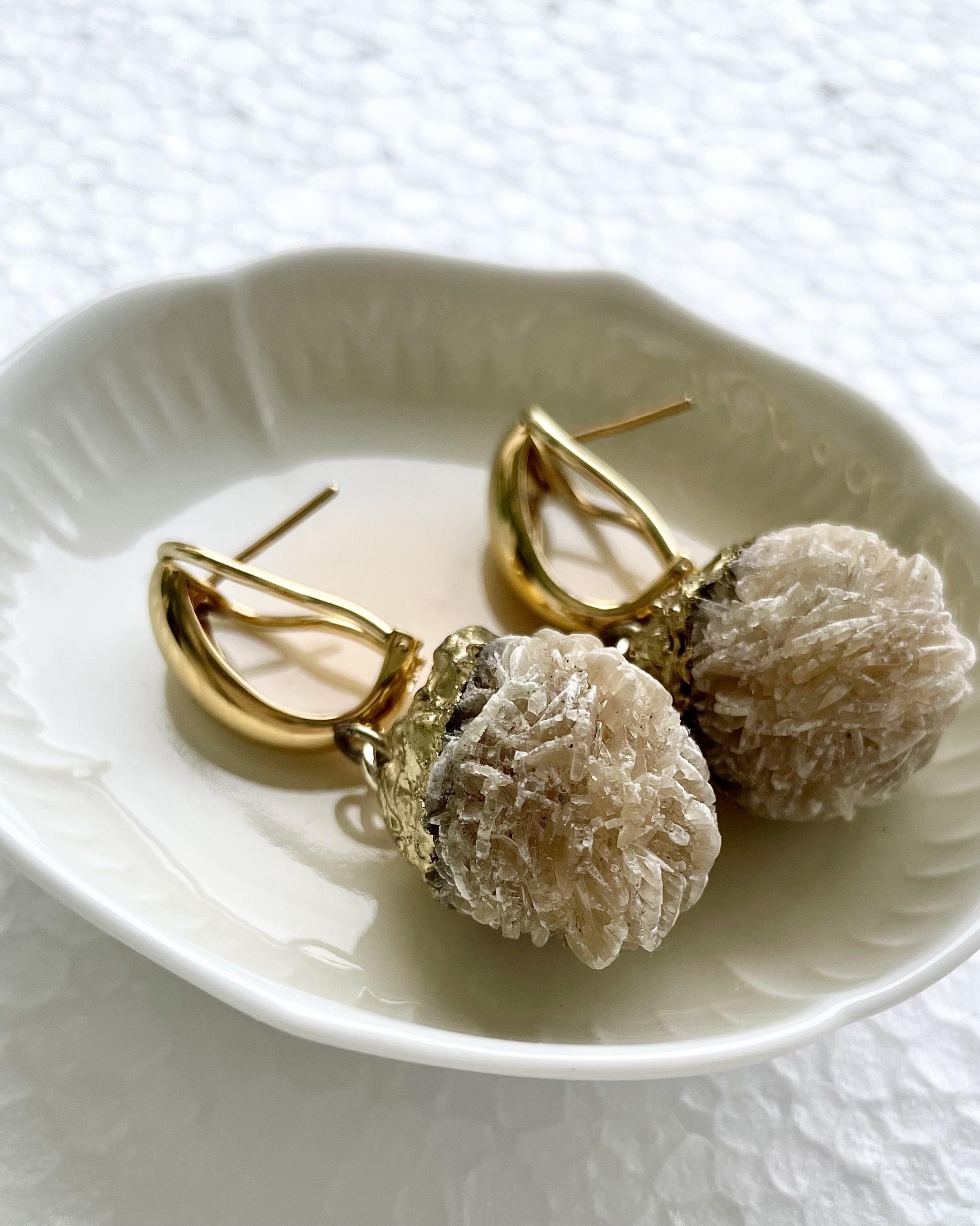 MARILYN TAN JEWELLERY | Natural Beige Desert Rose Clip and Post Gold Earrings