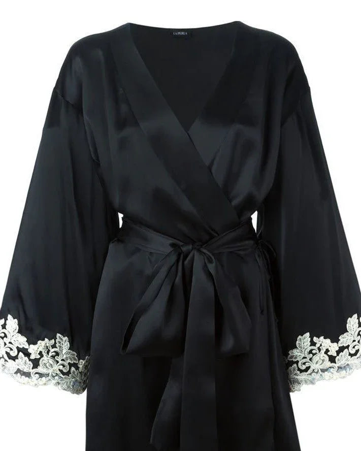 BELLS & BIRDS | Florentine Mulberry Silk Robe (Black)