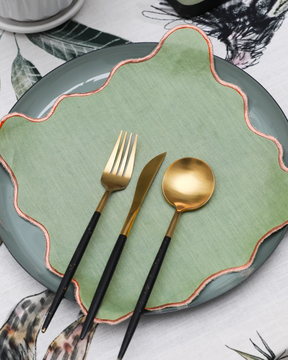 MEJA | The Aventure Africaine’ Cocktail Napkin - Oil Green Solid (Set of 2)