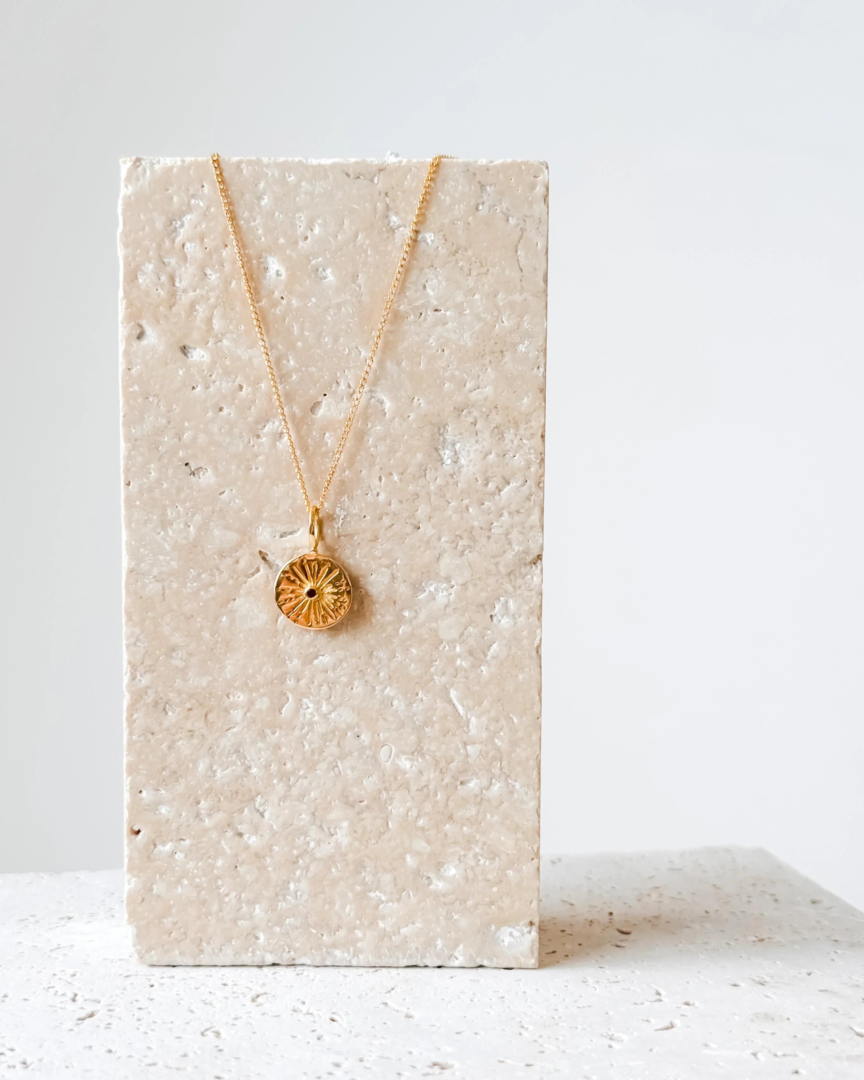 STRAIT LIGHTS | Endless Summer Necklace