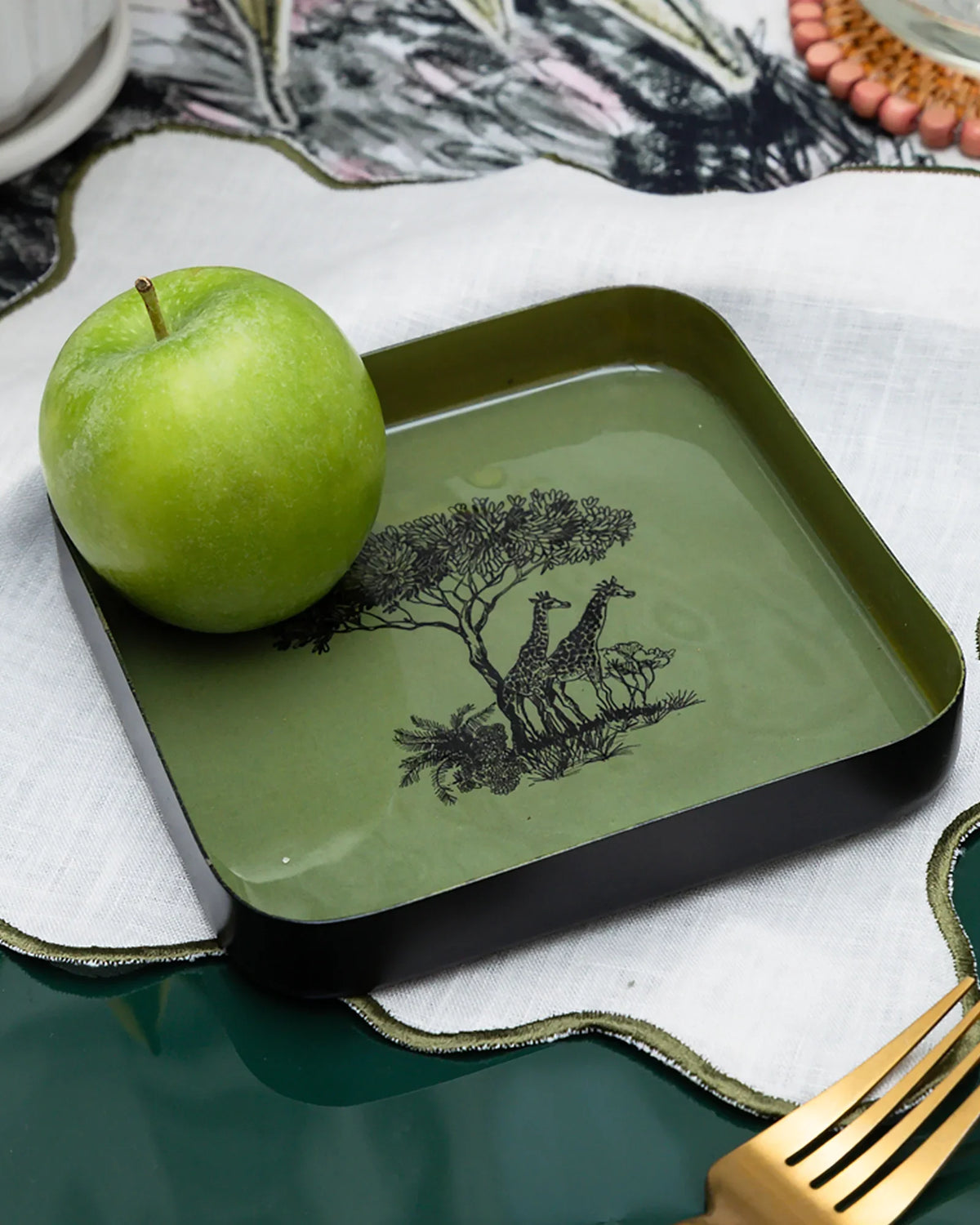 MEJA | The Safari Girafe d’Afrique Trinket Tray