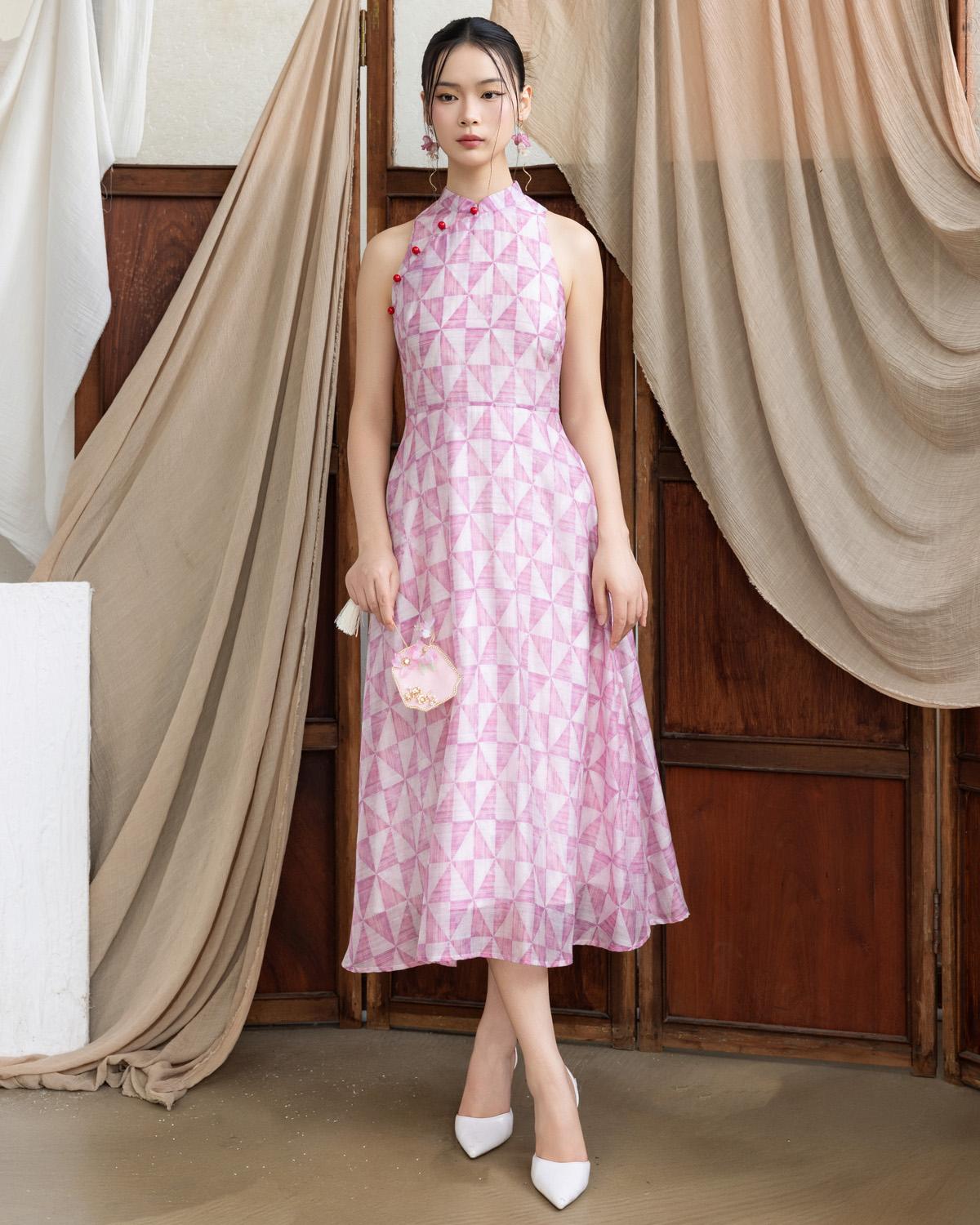 DOTTED LINE | Becky Cheongsam Dress