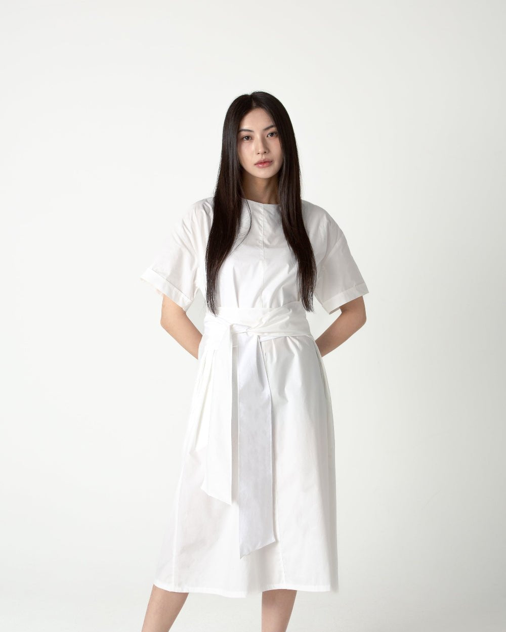 SAERO COLLECTIVE | Wrapline Dress | White
