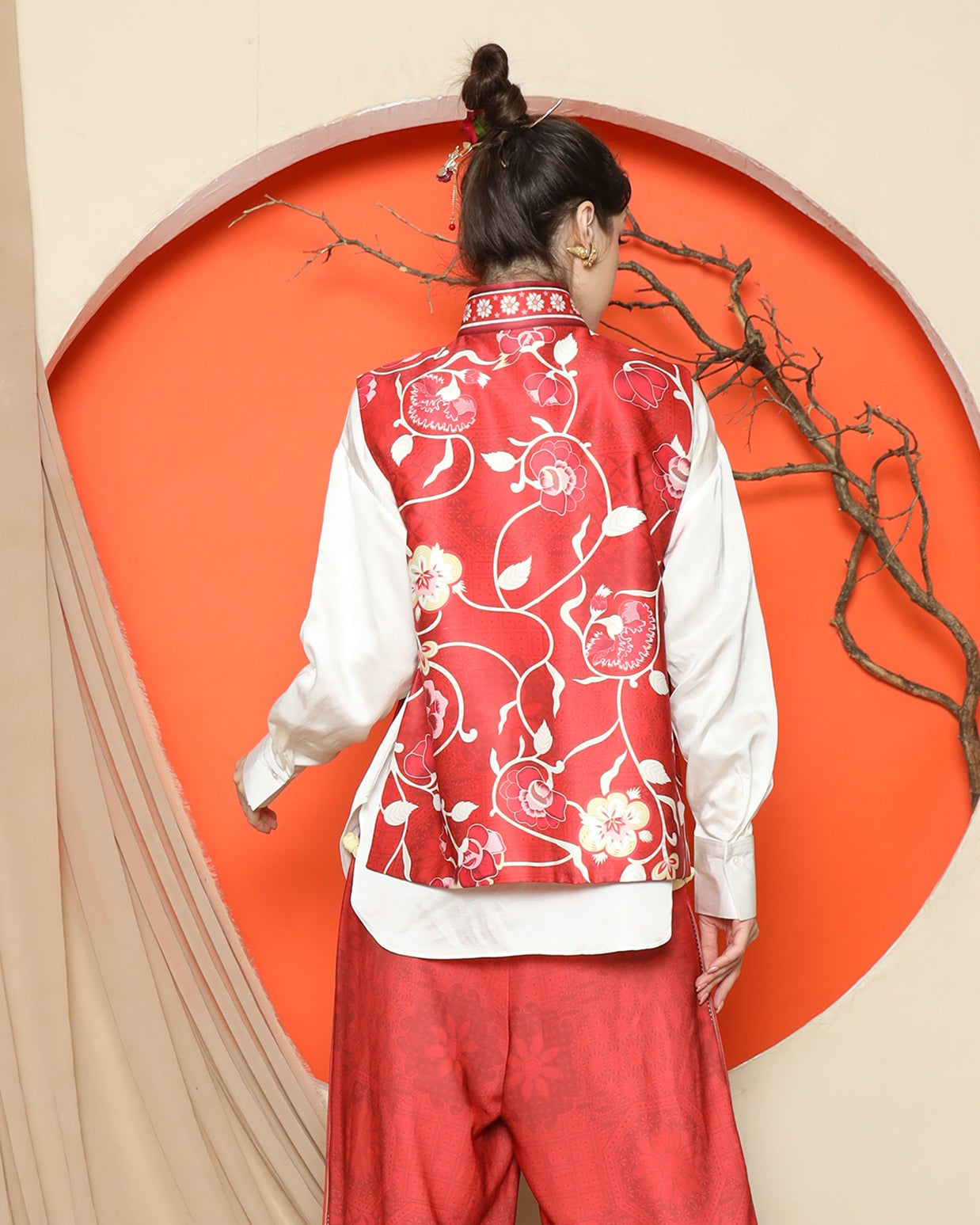 KANZI COLLECTION | Red Floral Side Button Vest With Pants Set