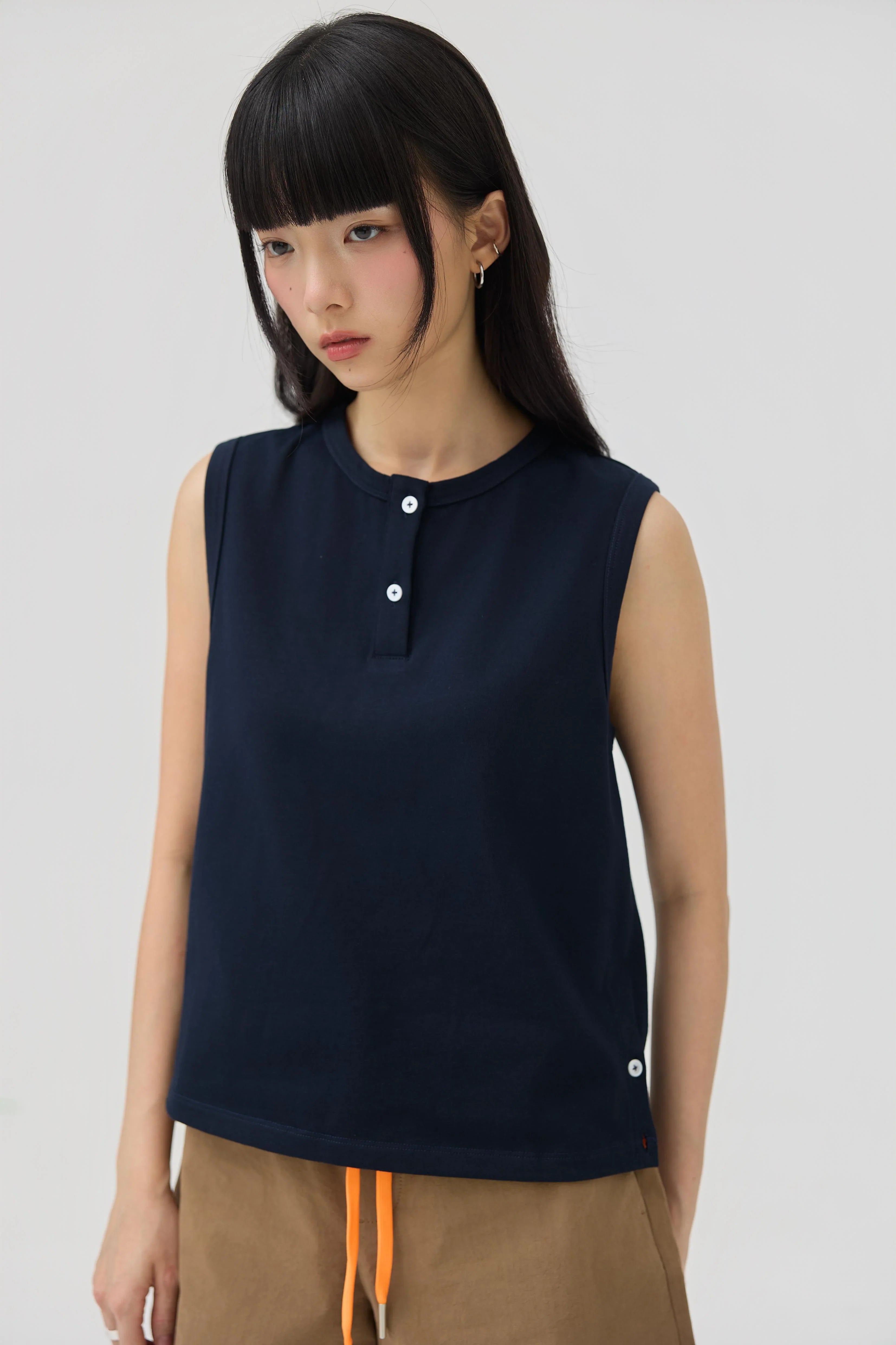 3EIGHTH | Musubi Henley Tank In Navy